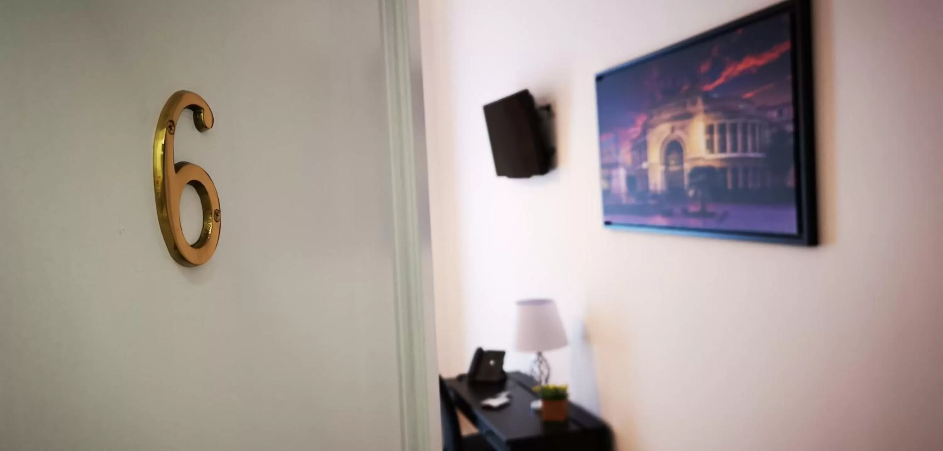 Decorative detail in Liberty Palace