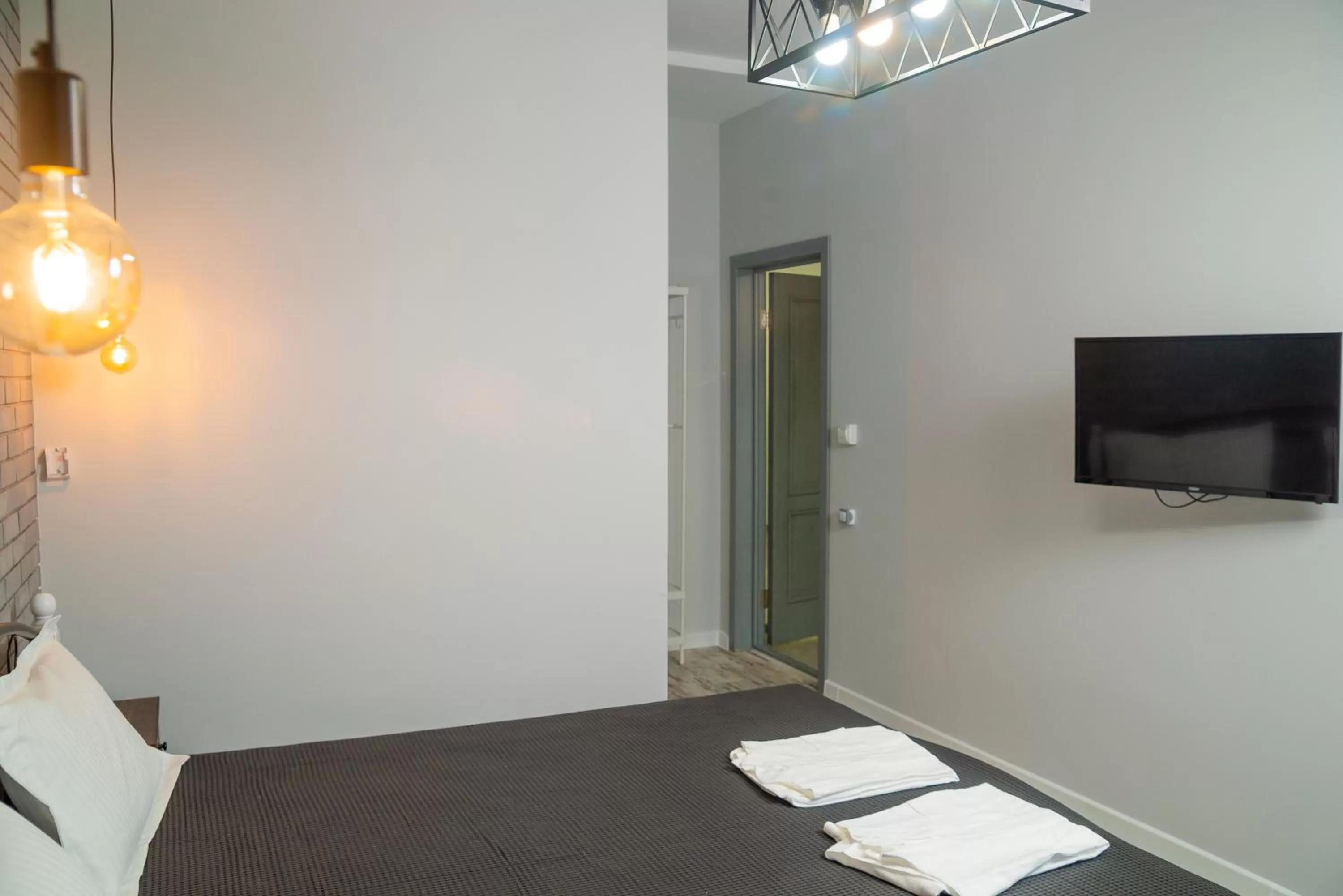 TV/Entertainment Center in Hi hotel