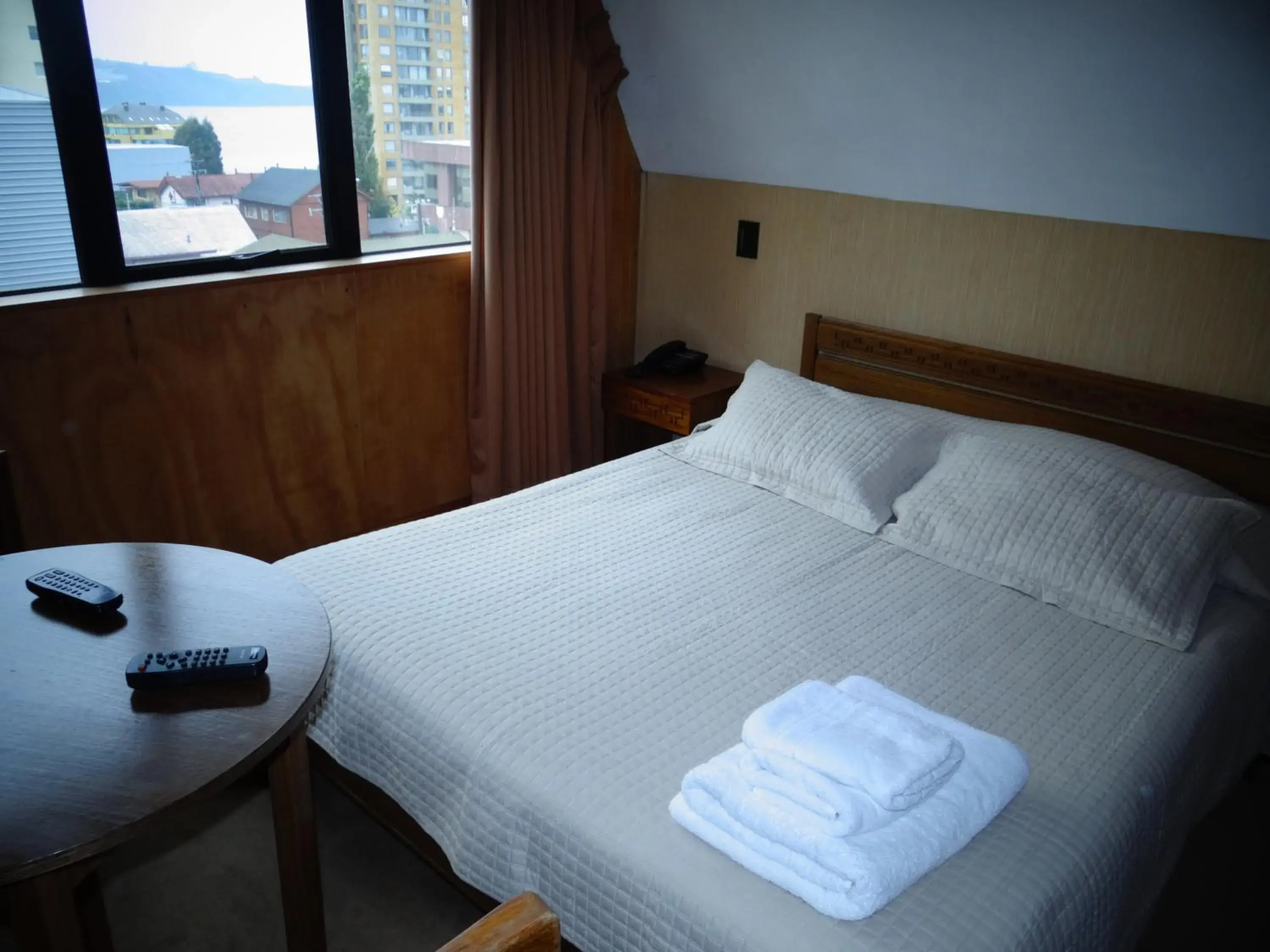 Double Room in Hotel Antupiren Double Room in Hotel Antupiren