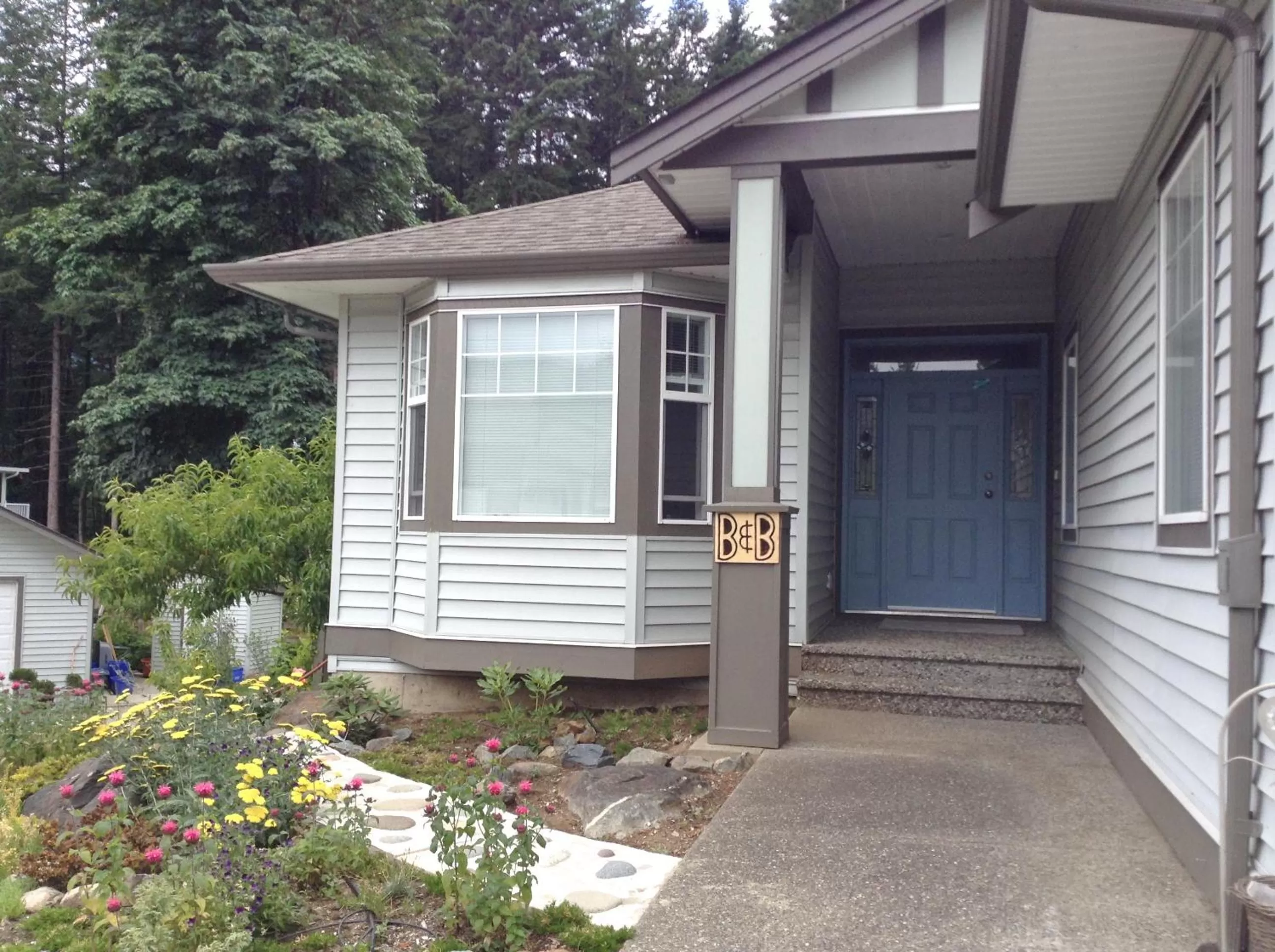 Facade/entrance in Hope Springs Eternal Bed and Breakfast