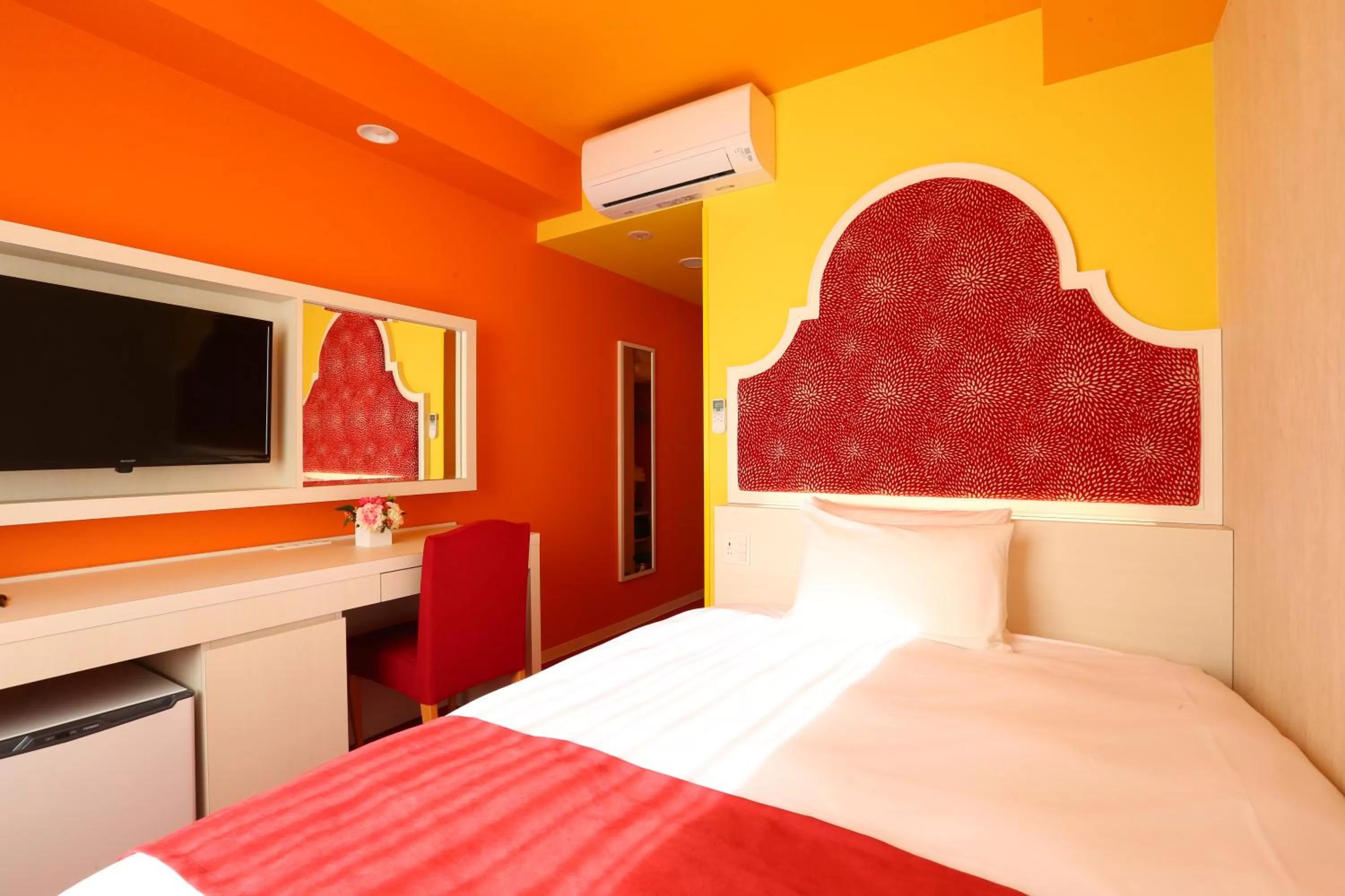 Photo of the whole room, Bed in Hotel Wing International Select Nagoya Sakae