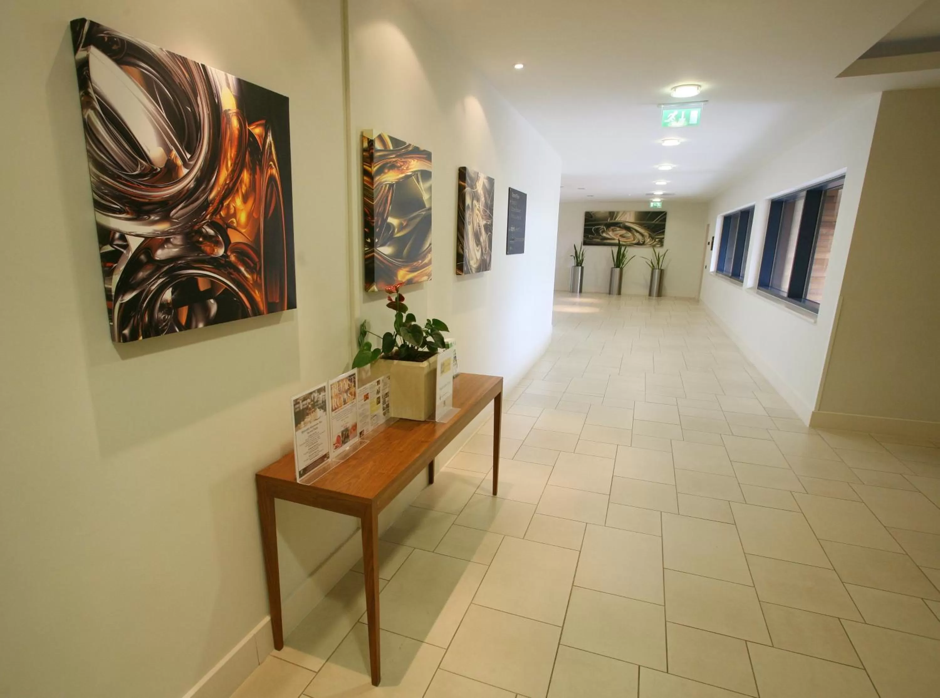 Lobby or reception in Crowne Plaza Reading