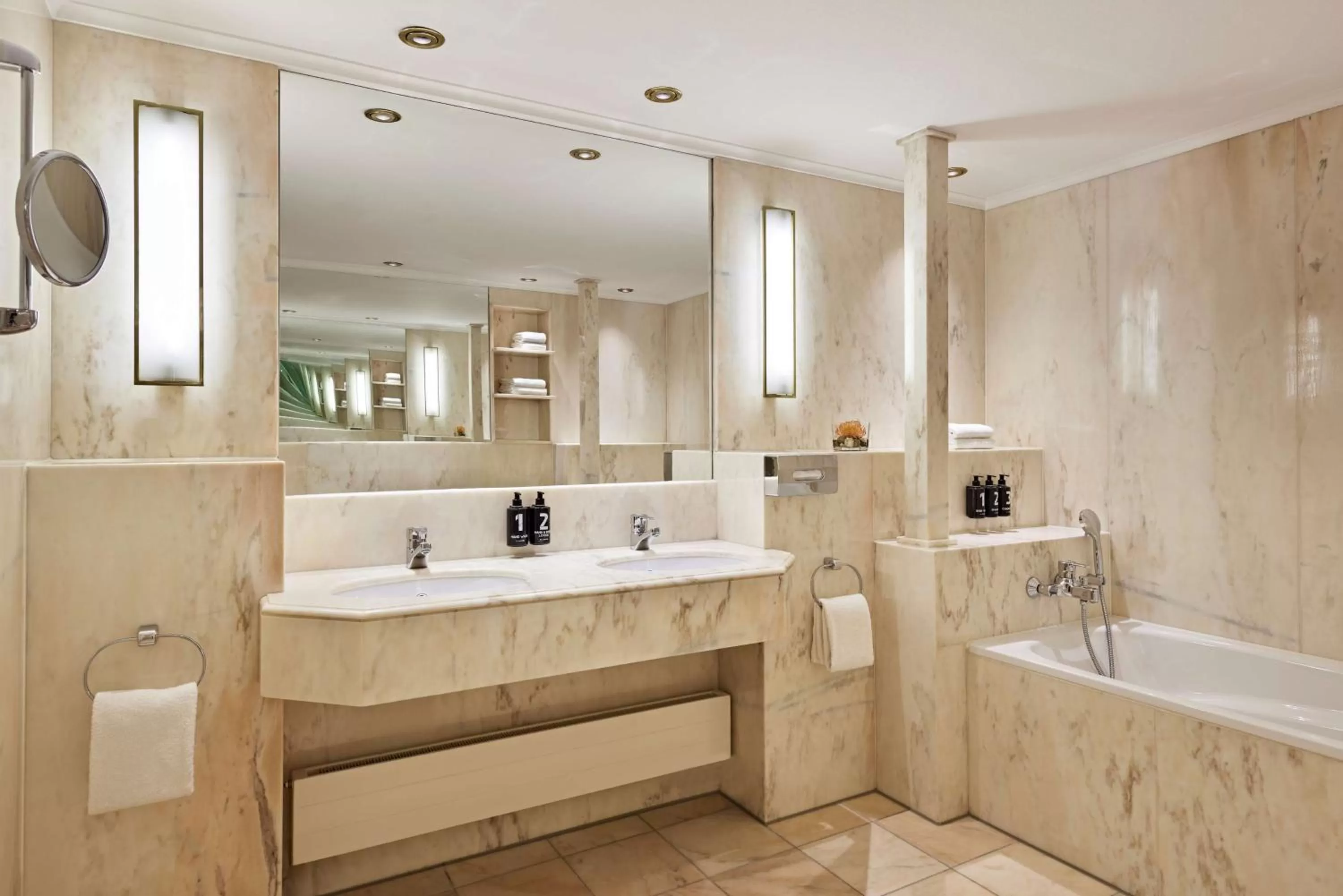 Bathroom in Lindner Hotel Dusseldorf Airport, part of JdV by Hyatt