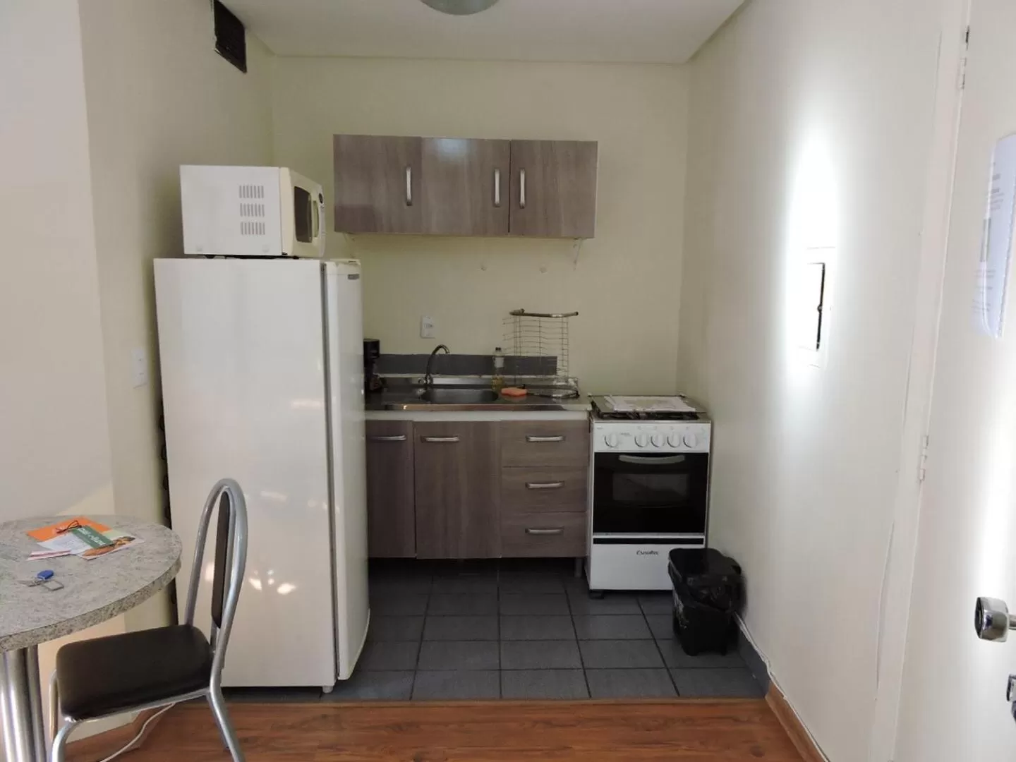 Kitchen/Kitchenette in Manhattan Apart Hotel