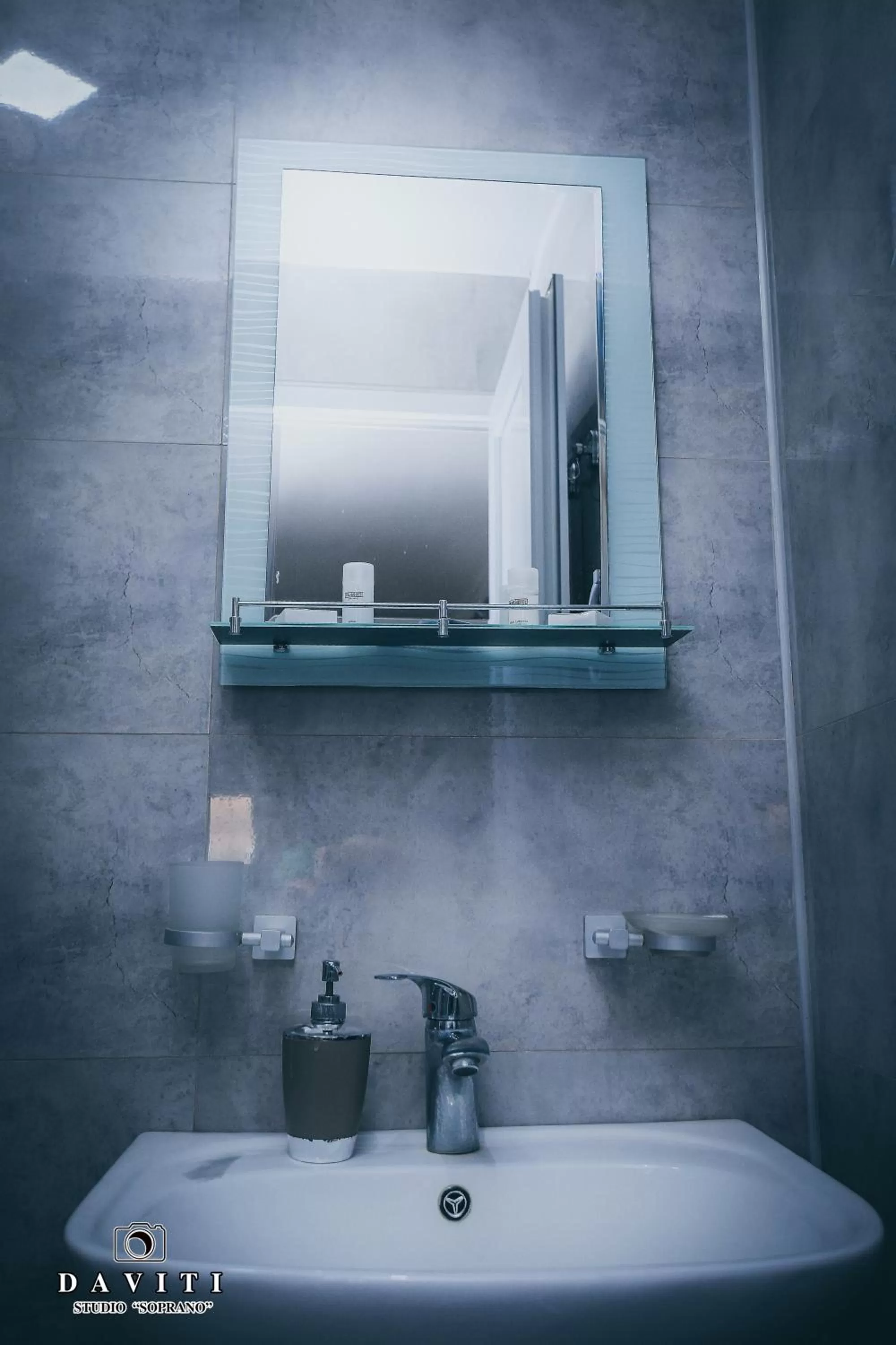 Bathroom in Hotel Tskhumi