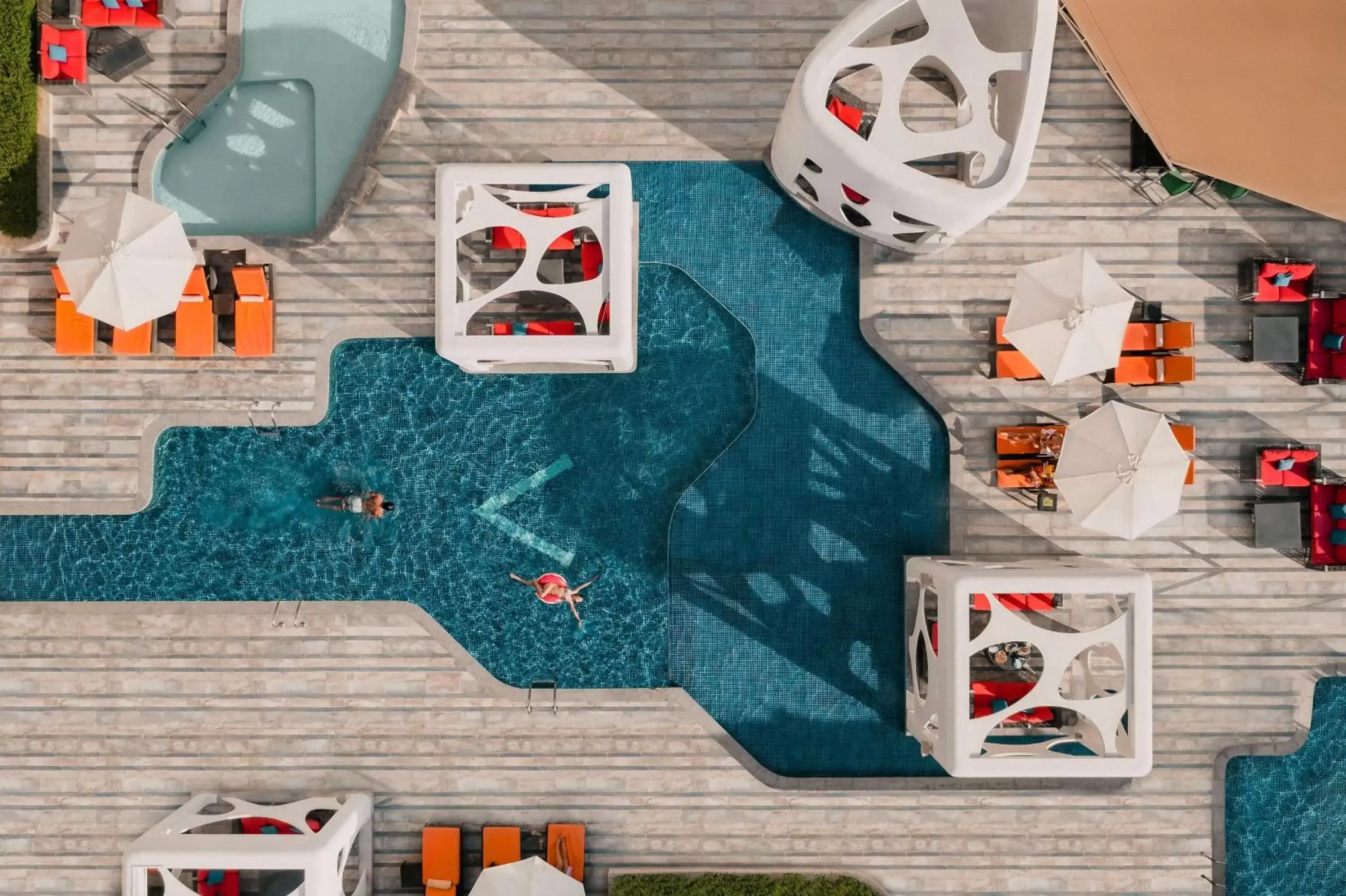 V Hotel Dubai, Curio Collection by Hilton V Hotel Dubai, Curio Collection by Hilton