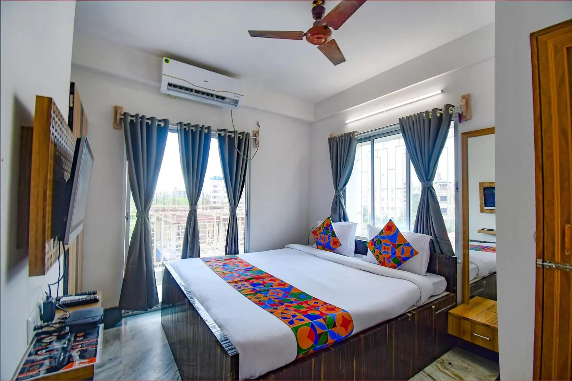Bed in FabExpress Amar Raj Villa - Nr Eco Park