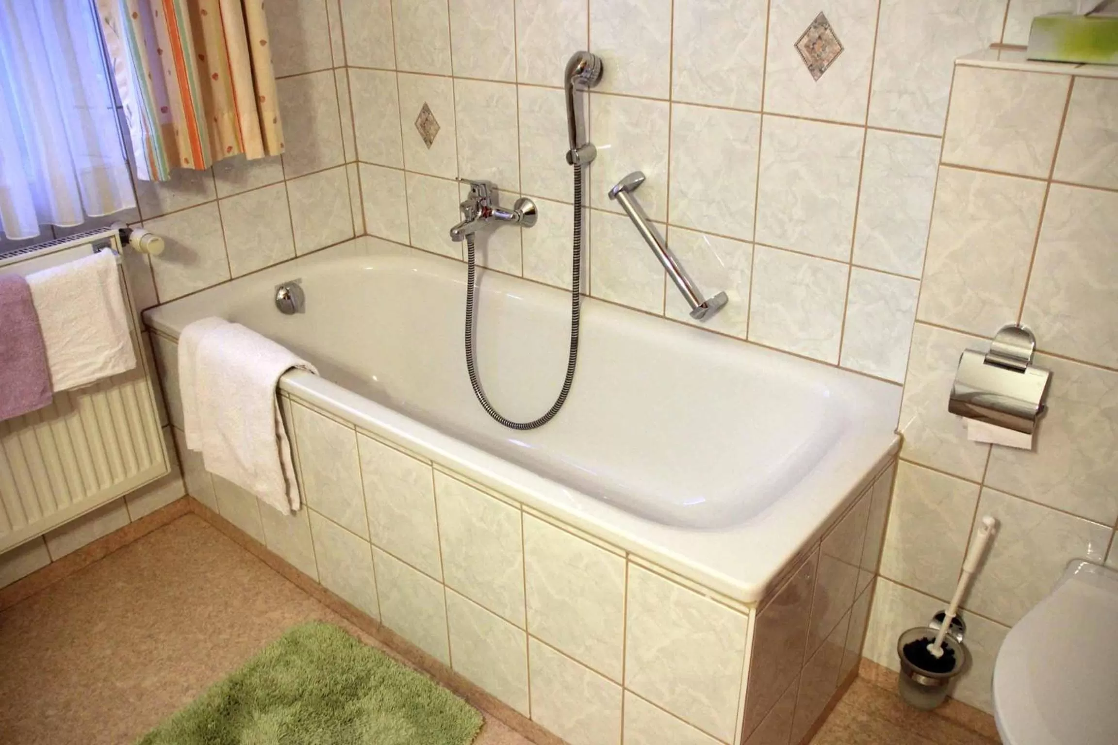 Bathroom in Hotel Gasthof Zum weissen Lamm