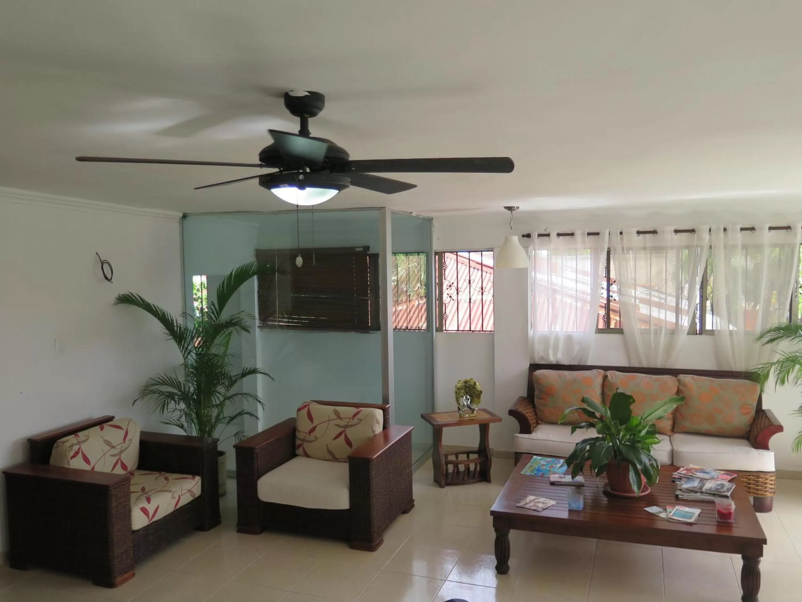 Communal lounge/ TV room, Seating Area in Hotel Boutique Simona