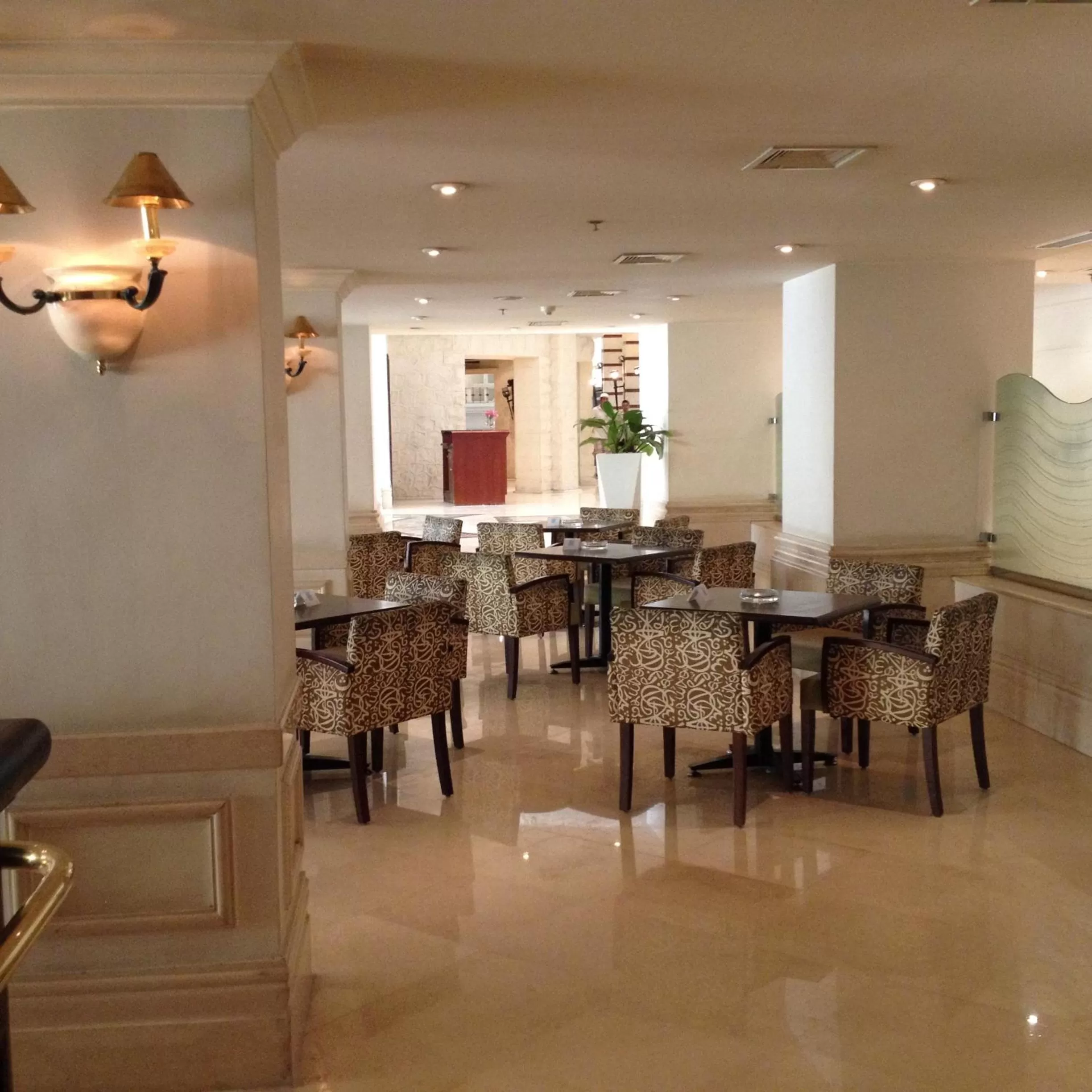 Restaurant/places to eat in Amarante Pyramids Hotel