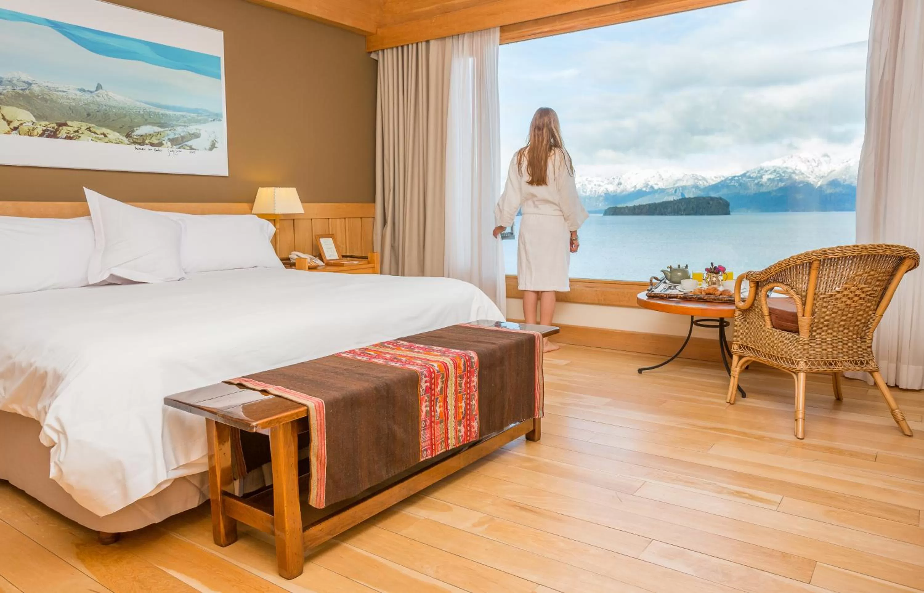 Lake view, Bed in Correntoso Lake & River Hotel