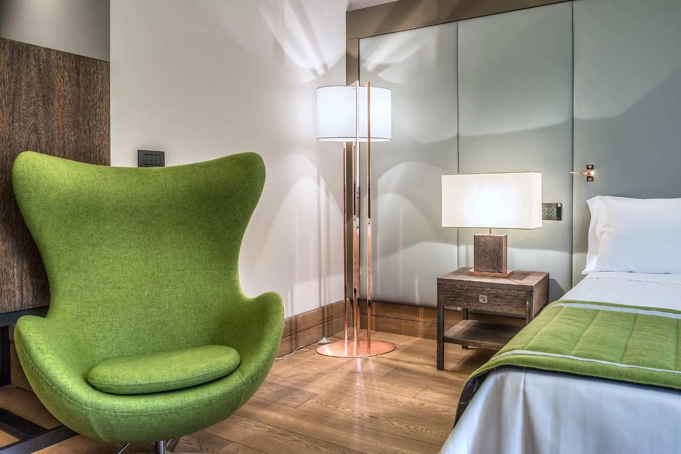 Seating area, Bed in Hotel Martis Palace