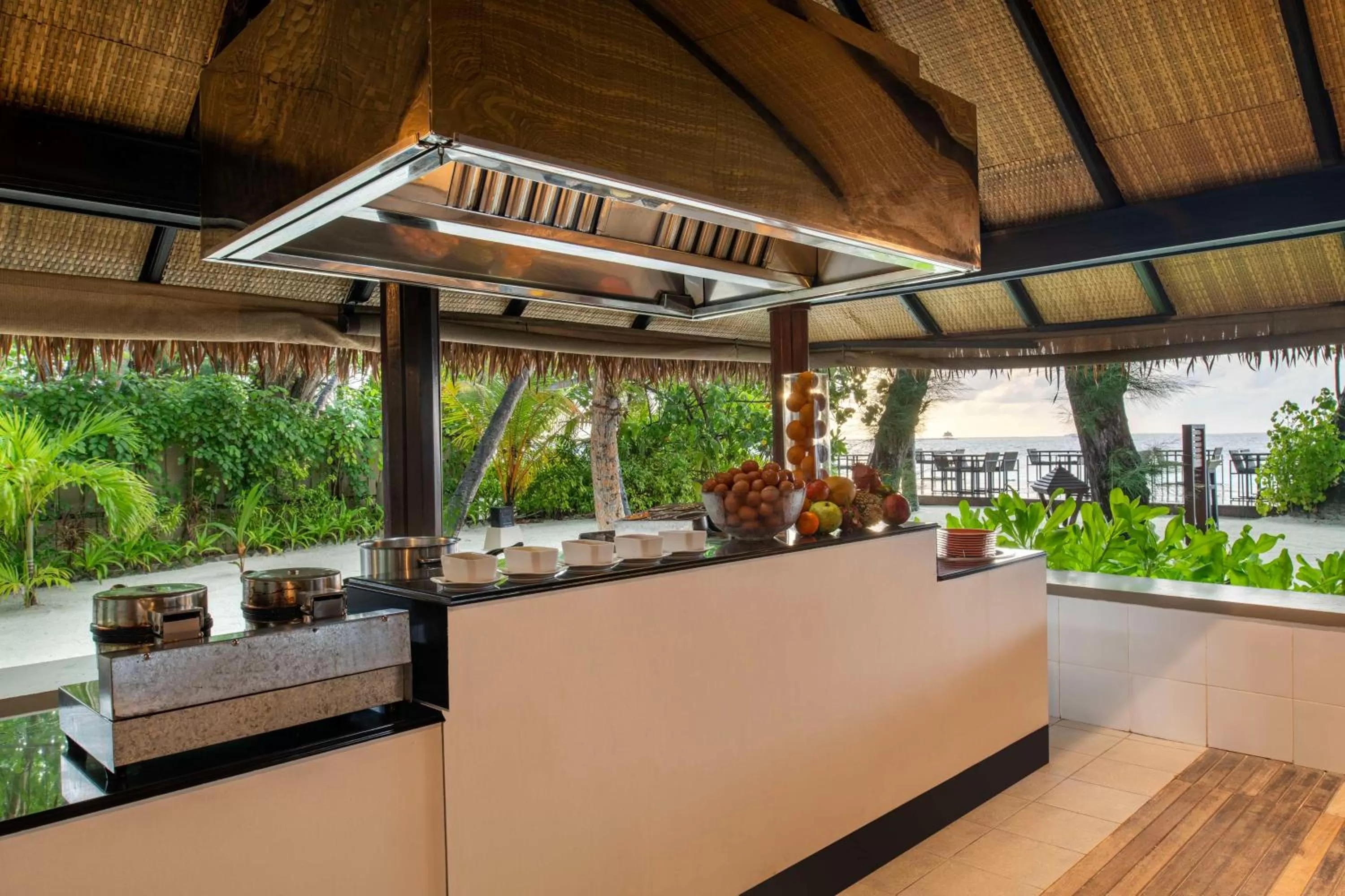 Restaurant/places to eat in Dhawa Ihuru