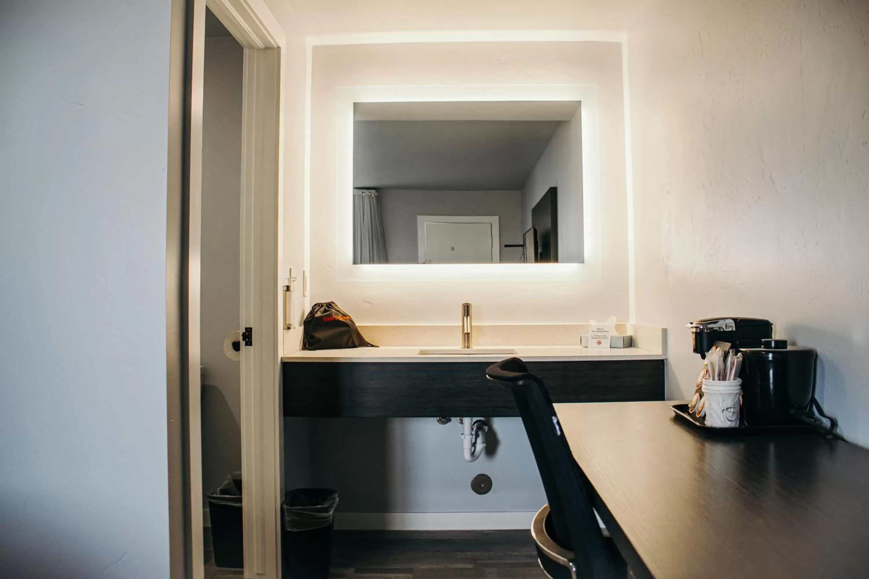 Bathroom in Bears Ears Inn