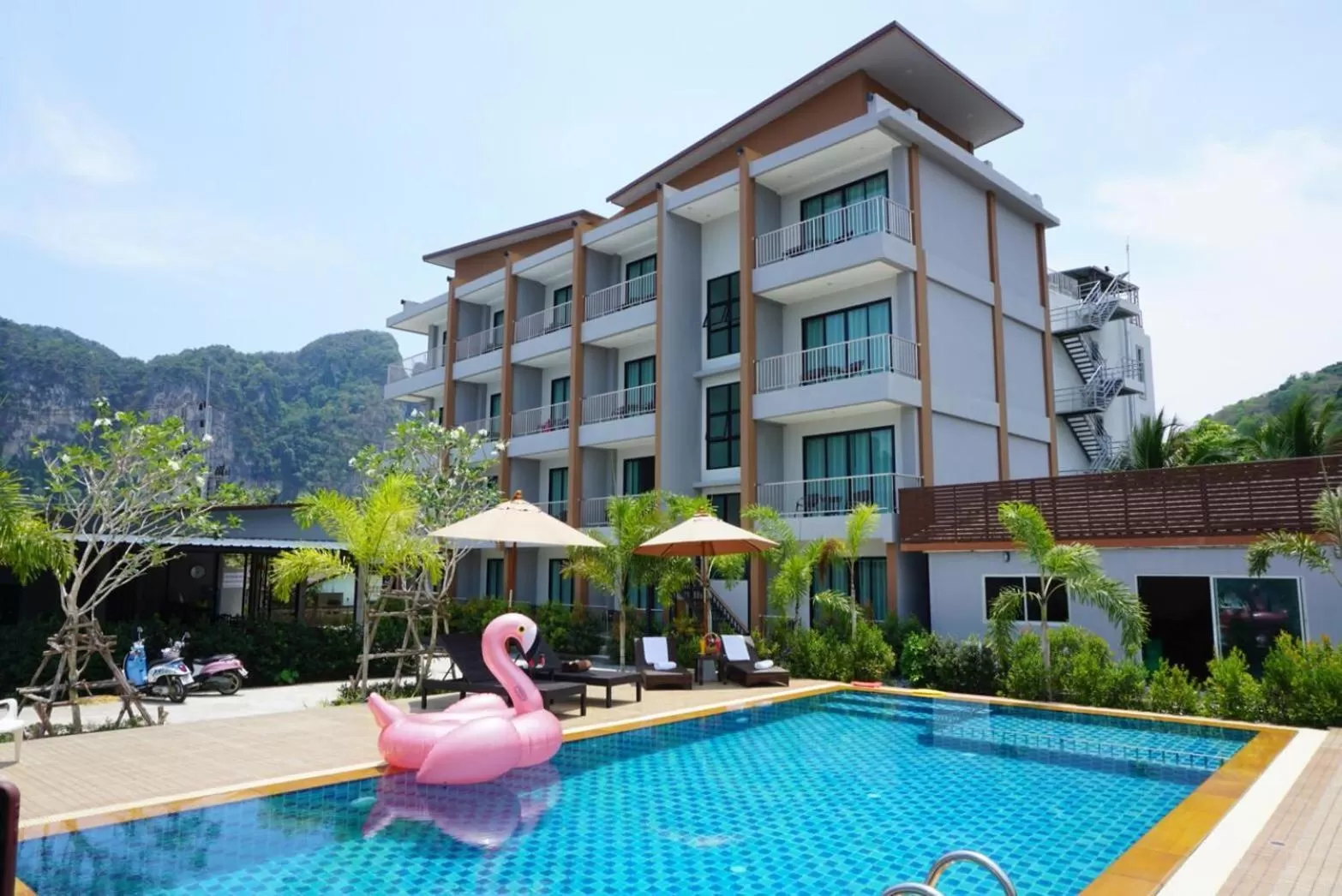 Property building in Aonang Sea Valley Resort