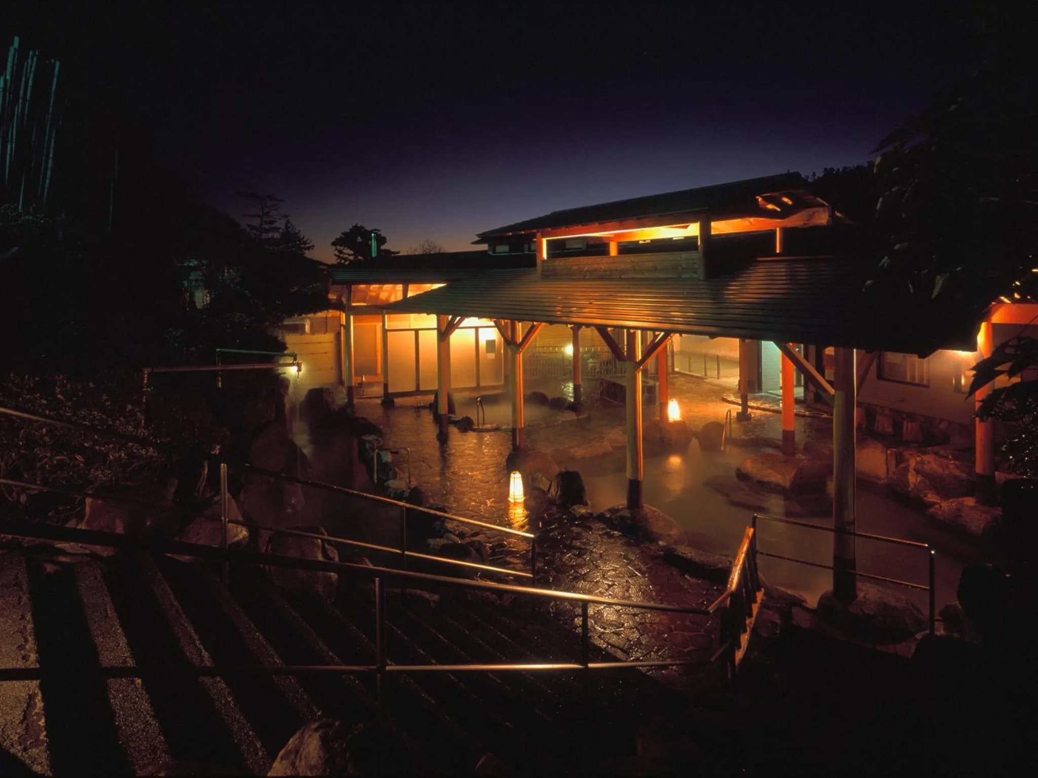 Hot Spring Bath in Hakonenomori Okada