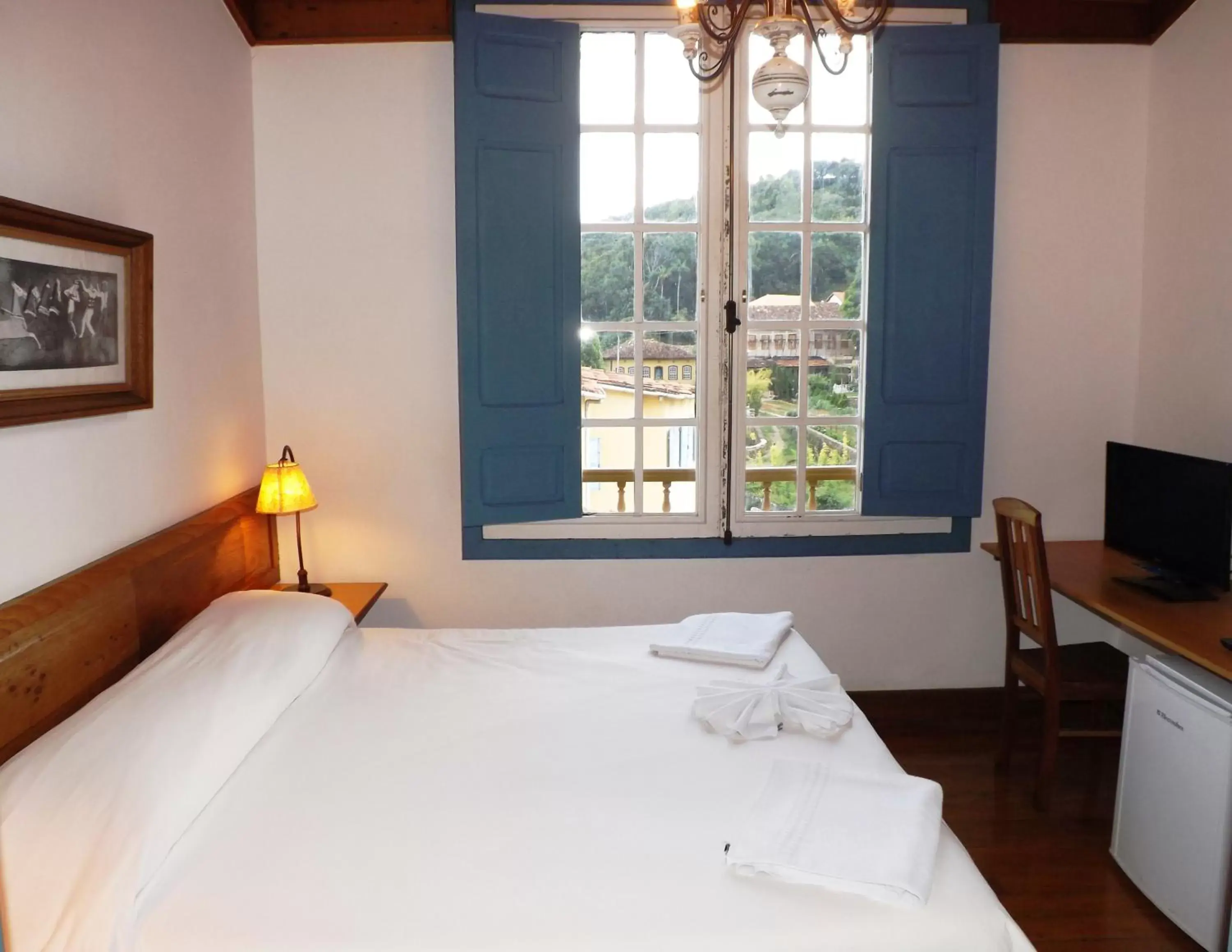 Superior Triple Room in Hotel Solar de Maria Superior Triple Room in Hotel Solar de Maria