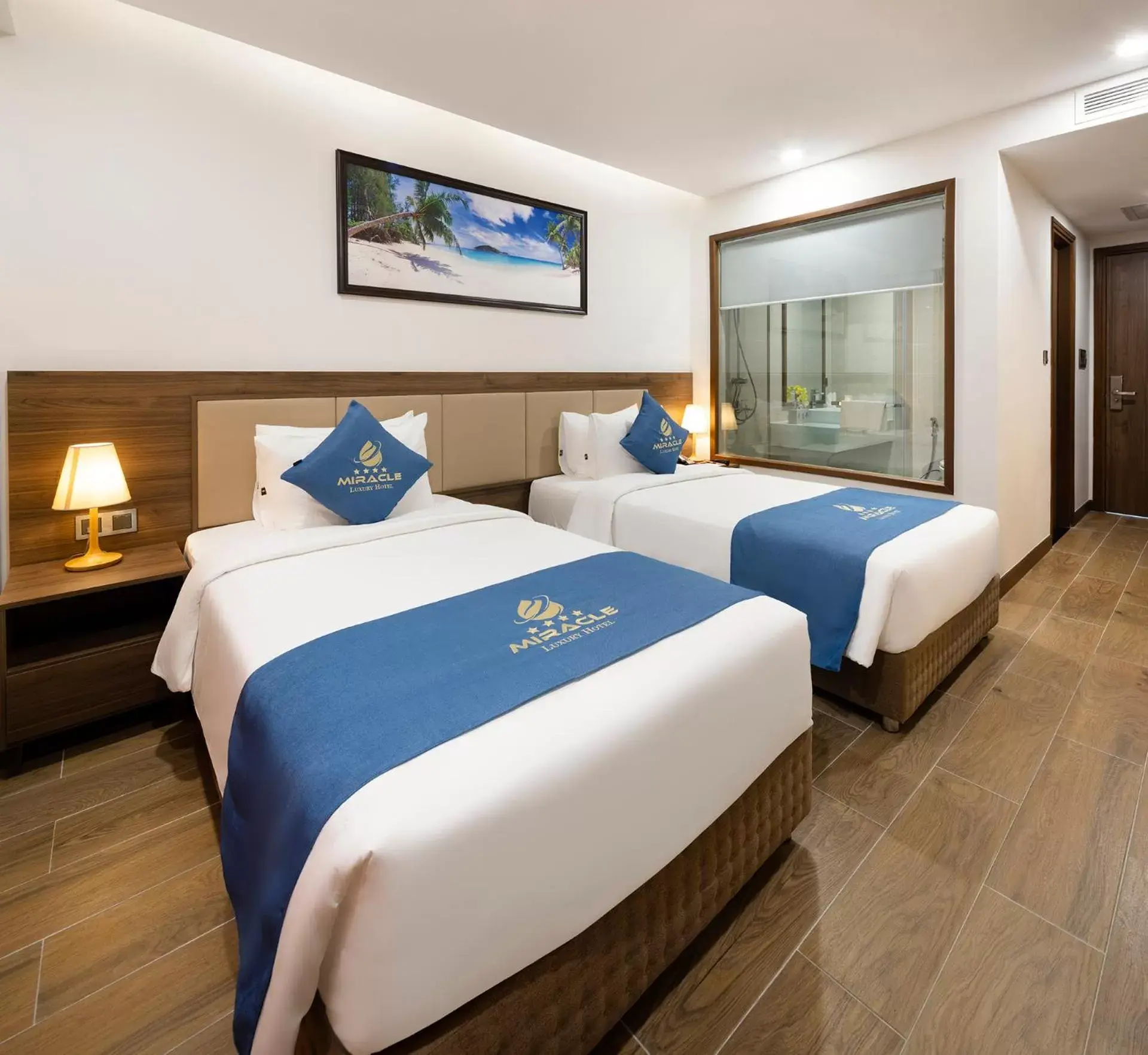 Deluxe Double or Twin Room with City View in Miracle Luxury Nha Trang Deluxe Double or Twin Room with City View in Miracle Luxury Nha Trang