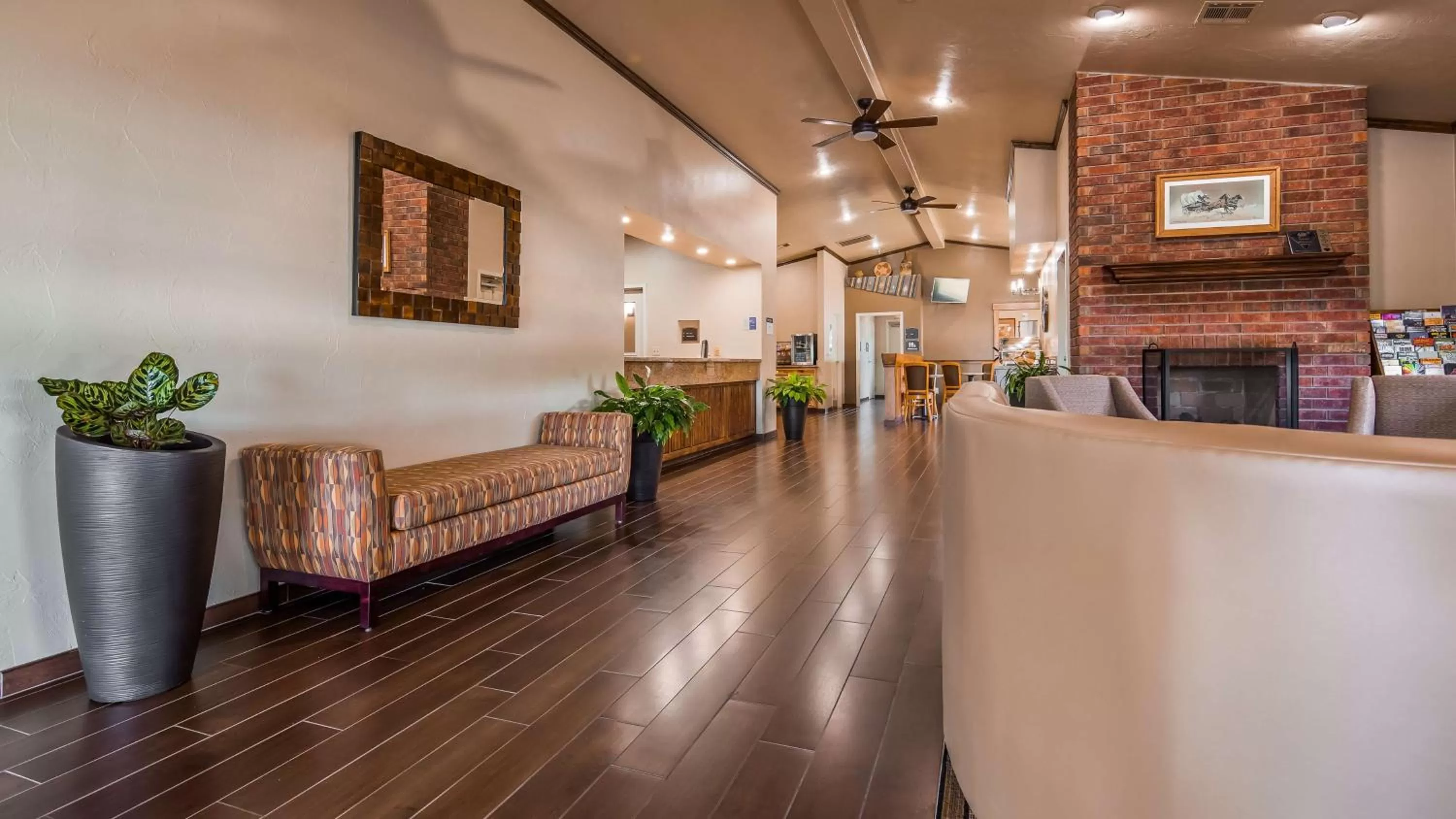 Lobby or reception in Best Western TimberRidge Inn