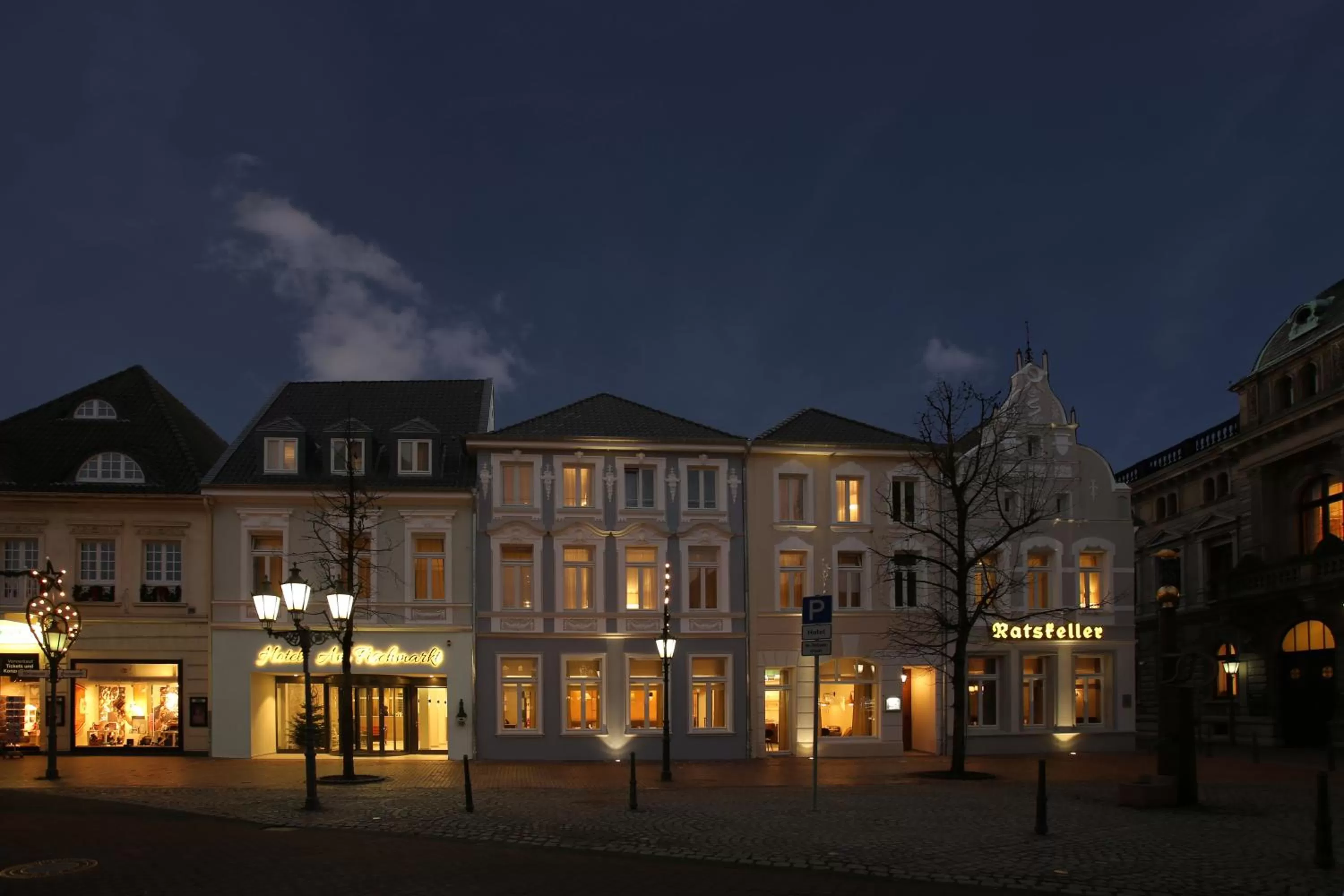 Property building in Hotel Am Fischmarkt