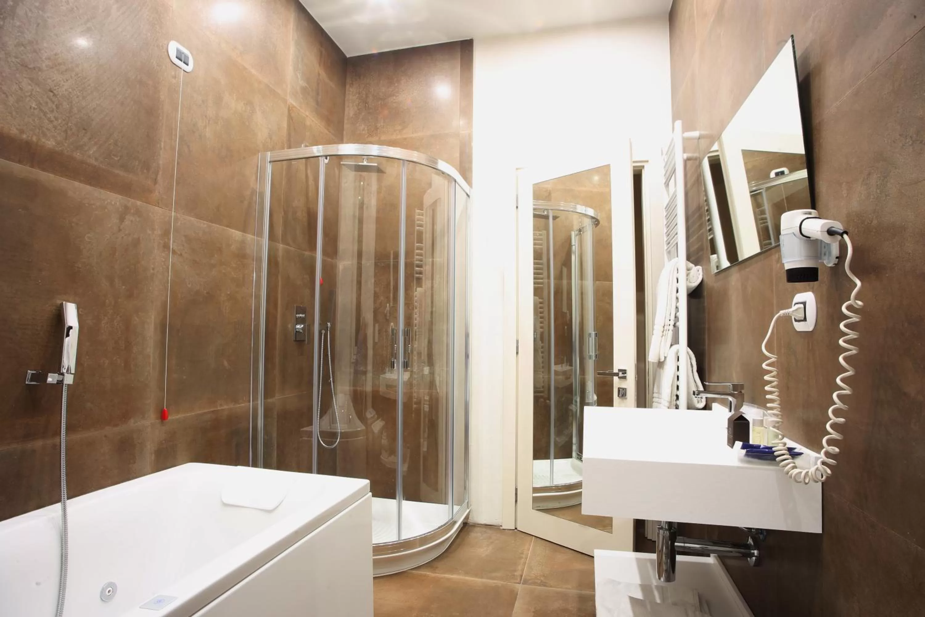 Bathroom in Hotel Columbia Wellness & Spa