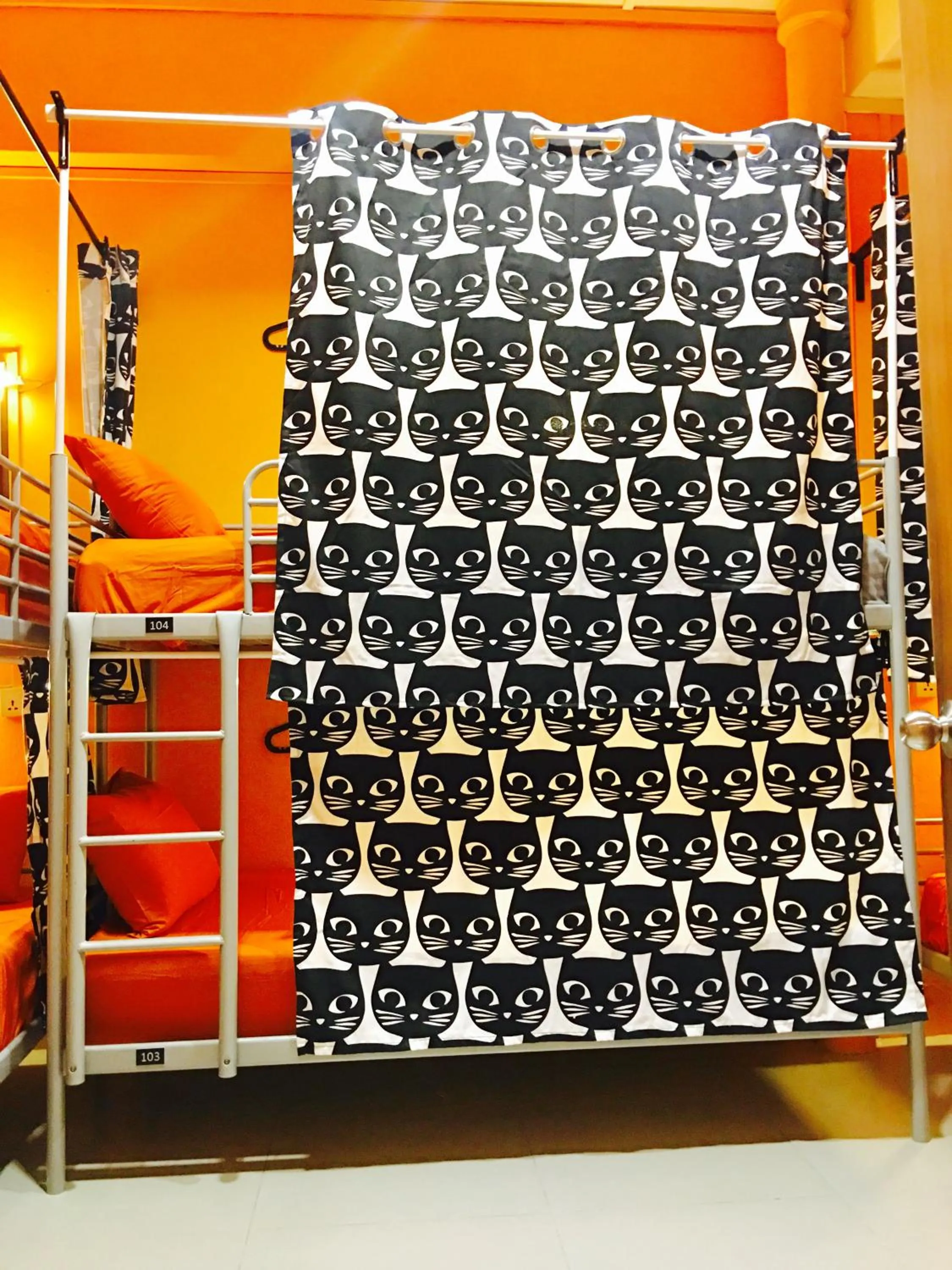 bunk bed in Century Service World