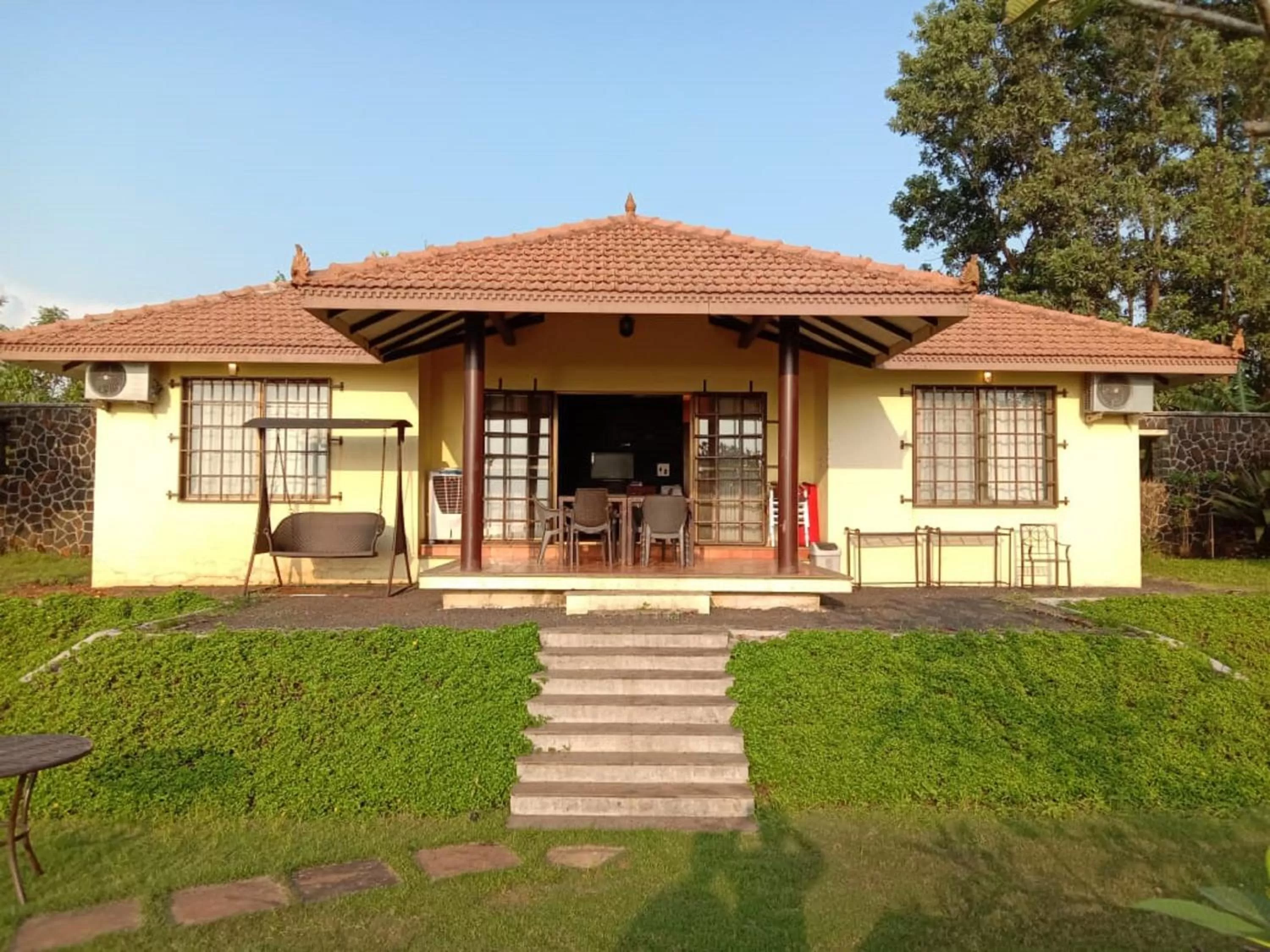 Property building in Jayshin Lake Vaitarna Resort - Igatpuri