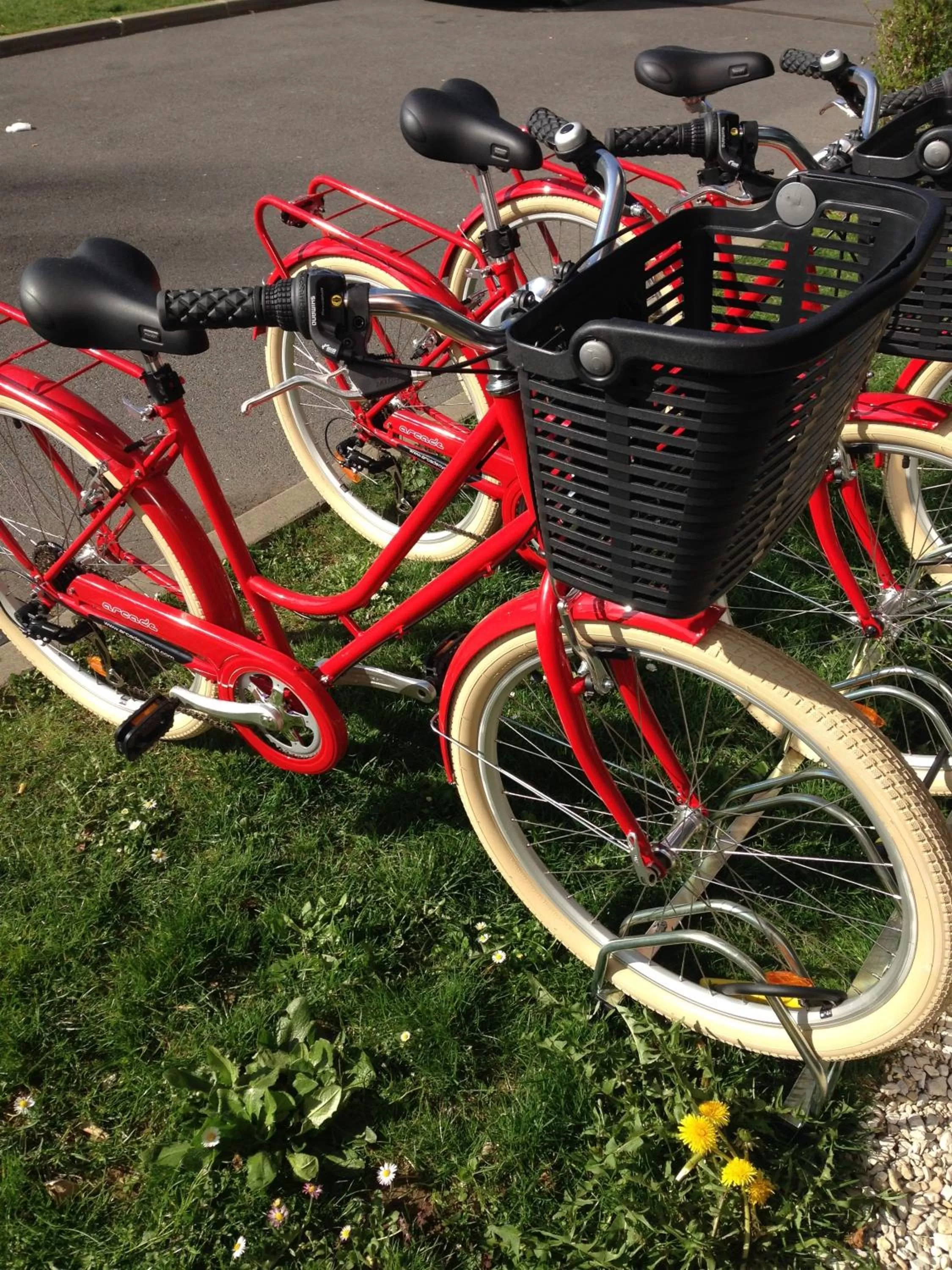 Facade/entrance in Best Western Plus Paris Velizy