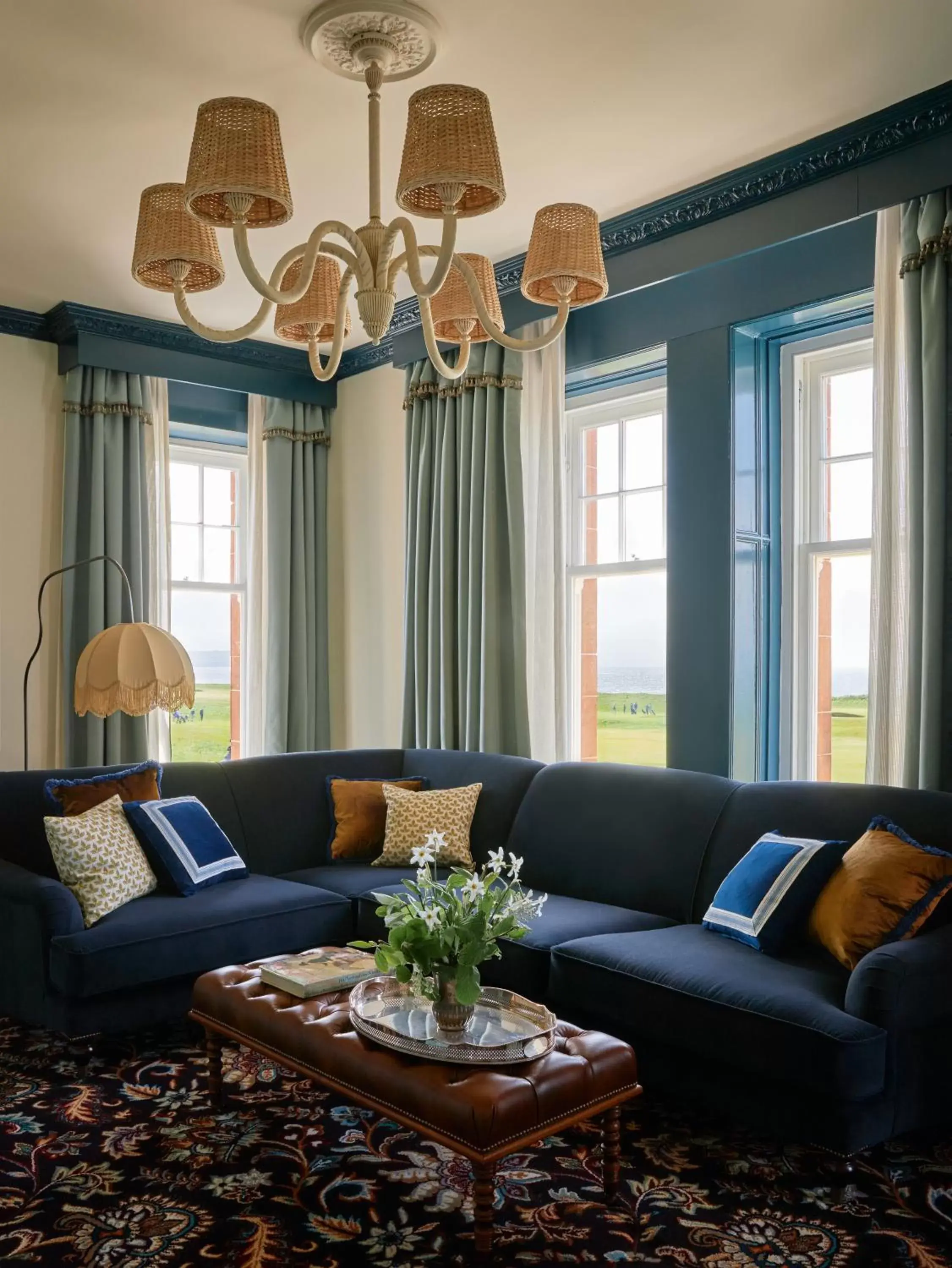 Deluxe Suite with Sea View in Marine Troon Deluxe Suite with Sea View in Marine Troon