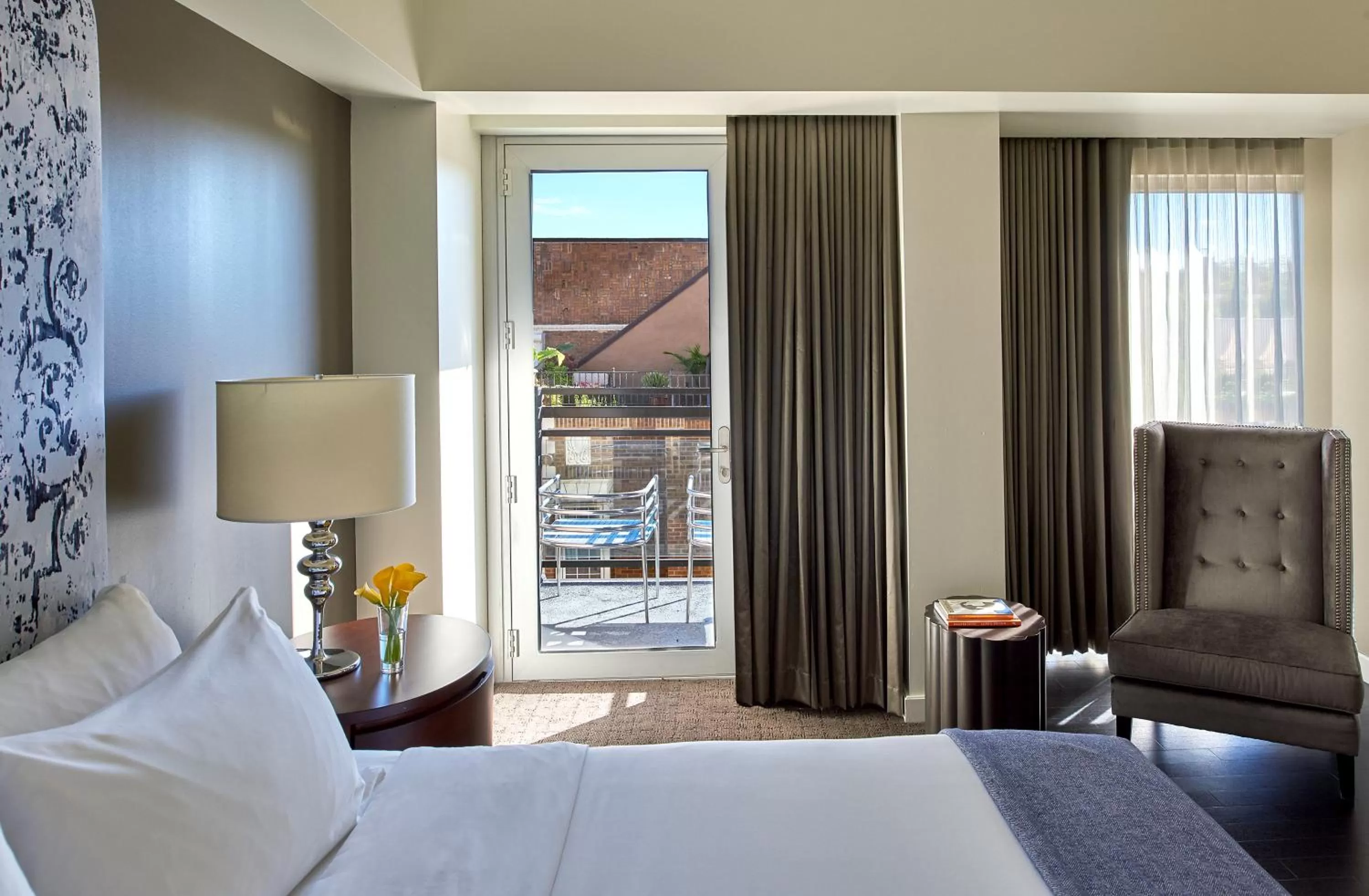 Balcony/Terrace, Bed in The Fontaine