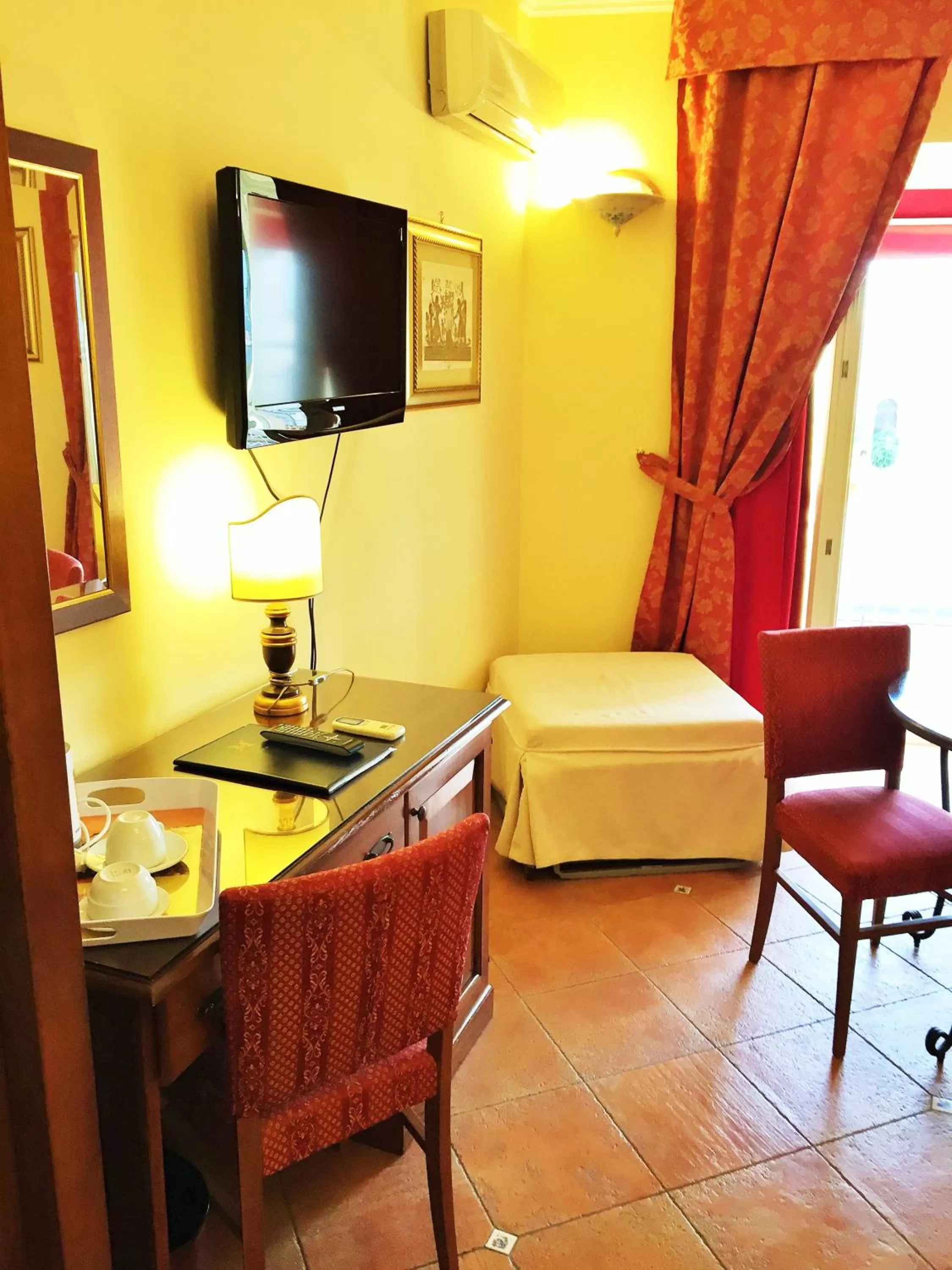 Bed in Hotel Mediterraneo