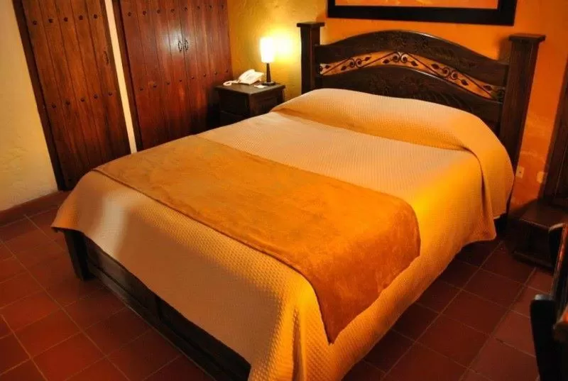 Bed in Hotel Las Rocas Resort Villanueva