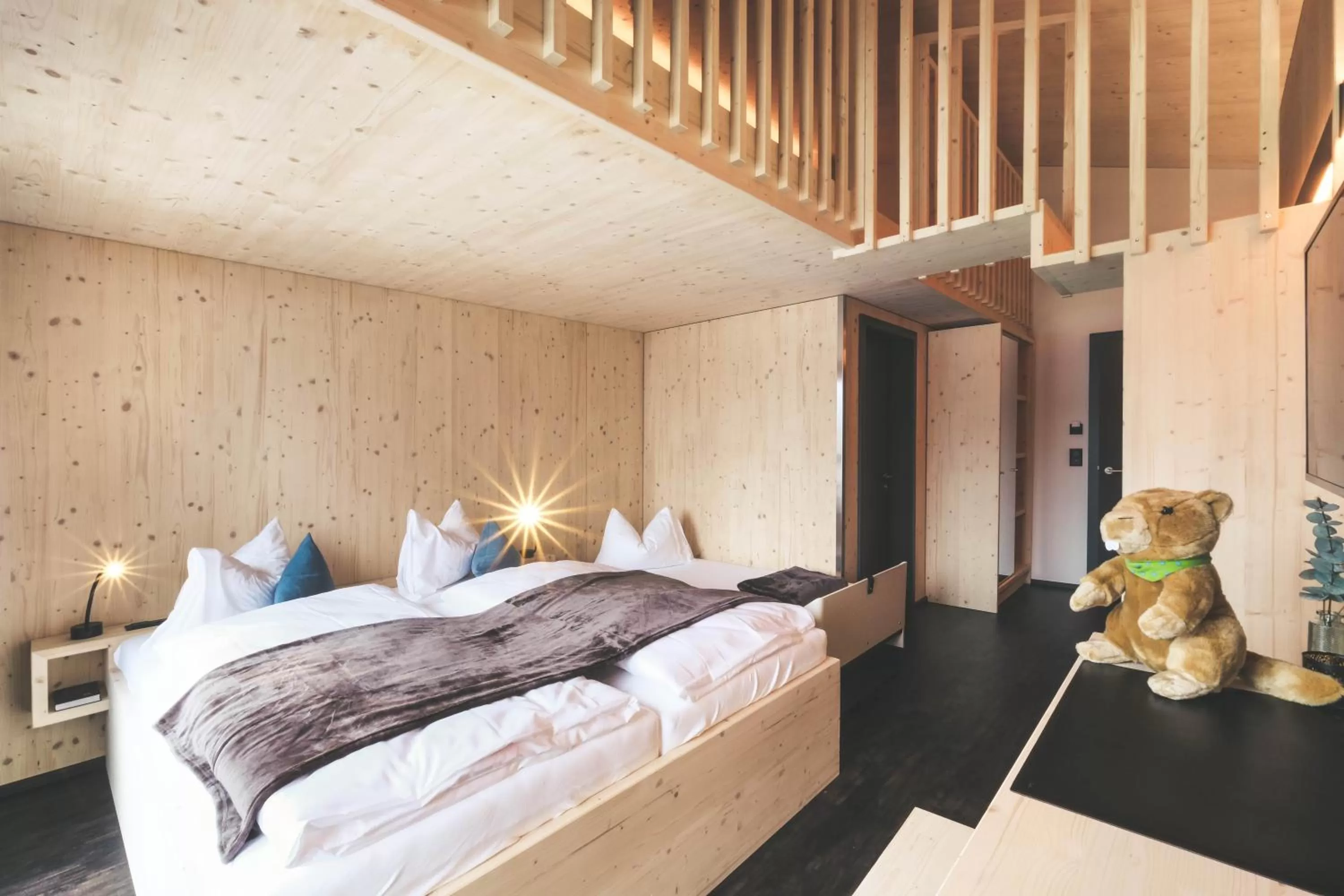 Photo of the whole room, Bed in Frutigresort