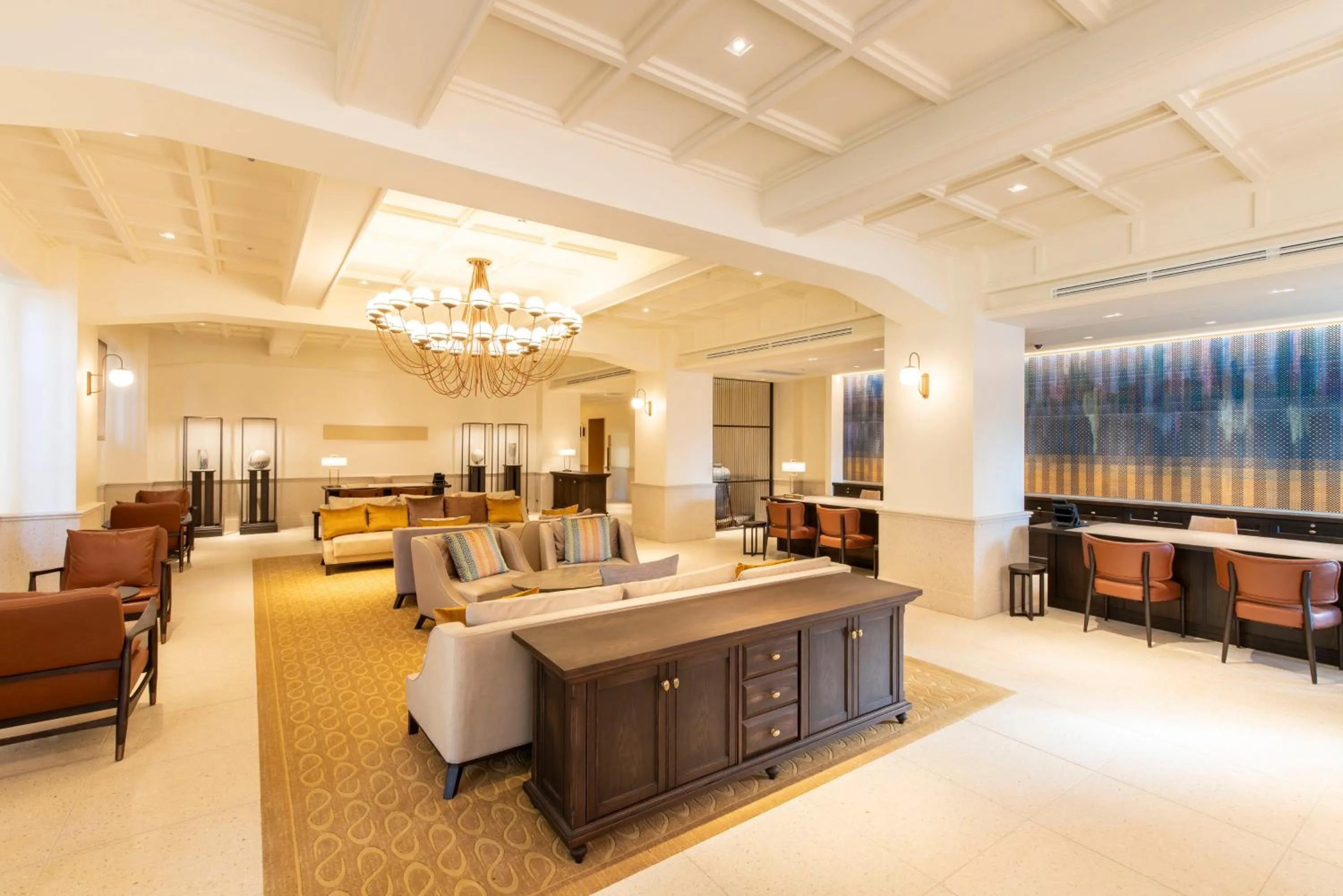 Lobby or reception in The Hotel Seiryu Kyoto Kiyomizu - a member of the Leading Hotels of the World-