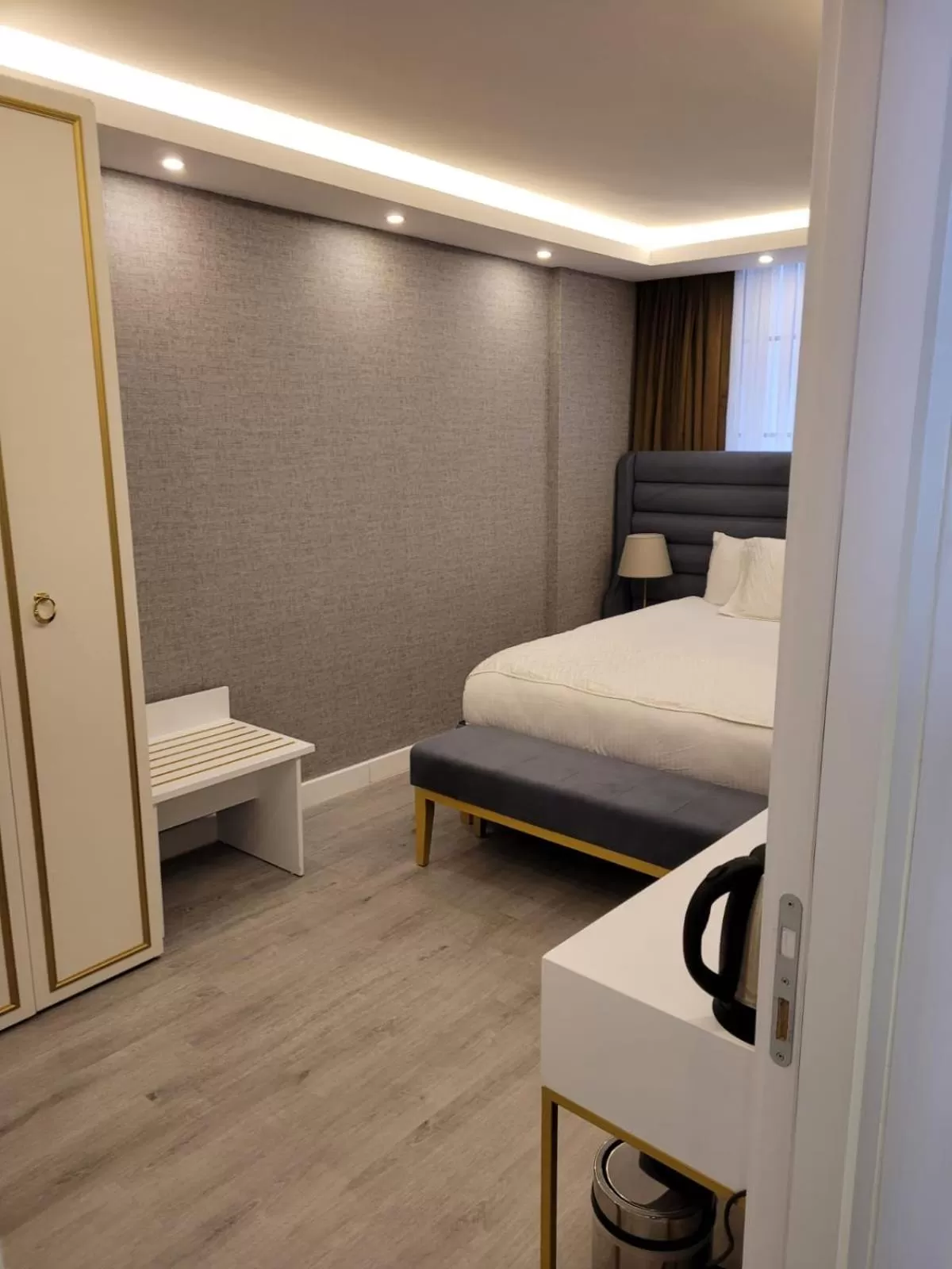 Photo of the whole room, Bed in Mr BEYAZ HOTEL