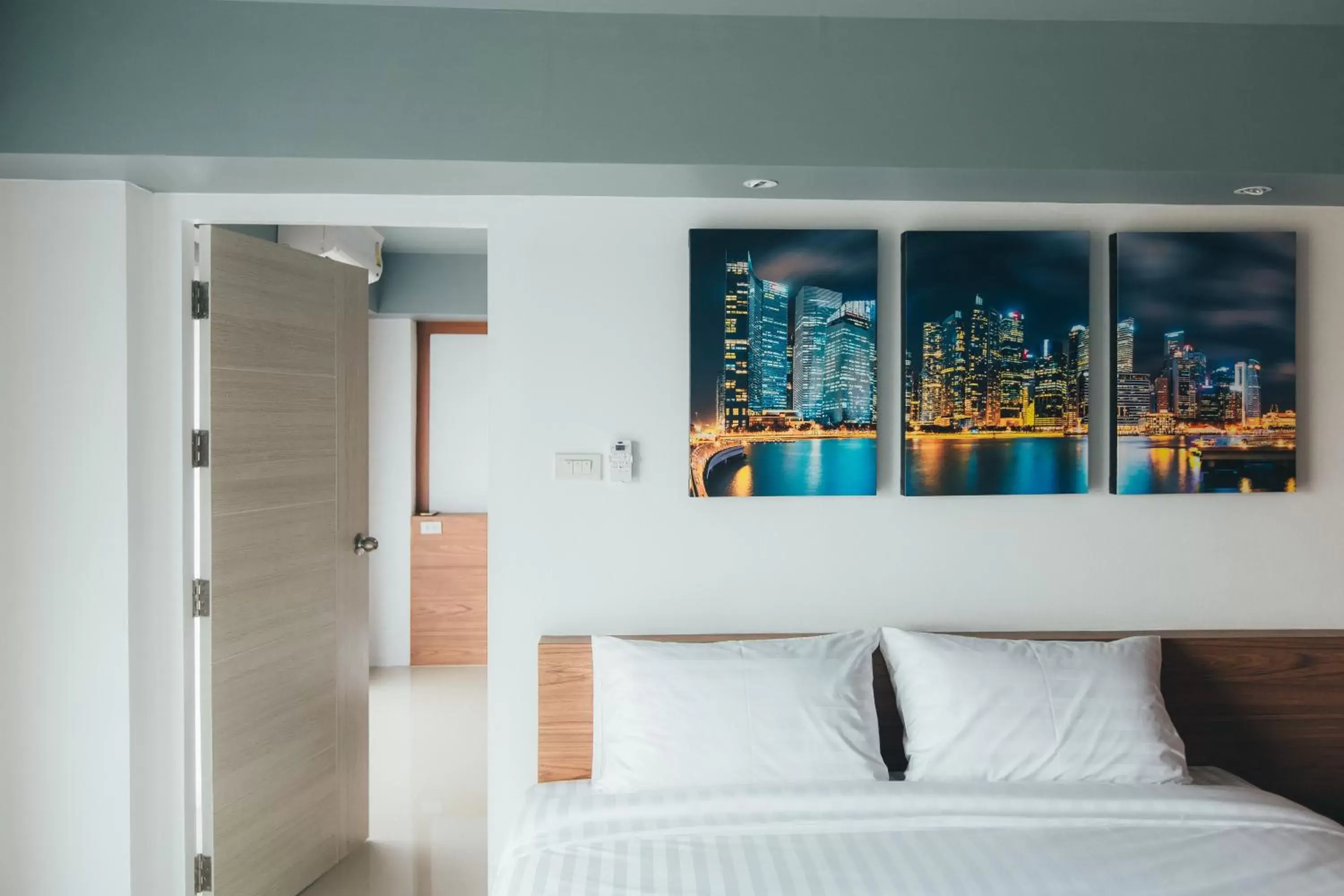 Family Suite with Balcony in PP@Hotel Rangsit Family Suite with Balcony in PP@Hotel Rangsit