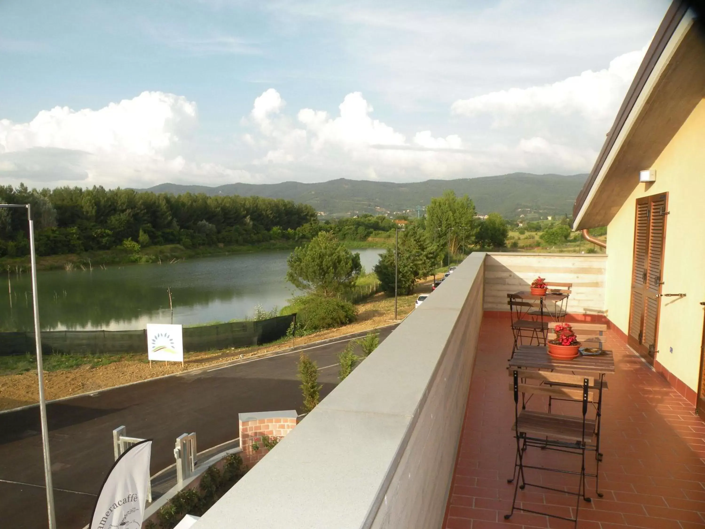 Double Room with Lake View in Cameracaffè sul Lago Double Room with Lake View in Cameracaffè sul Lago