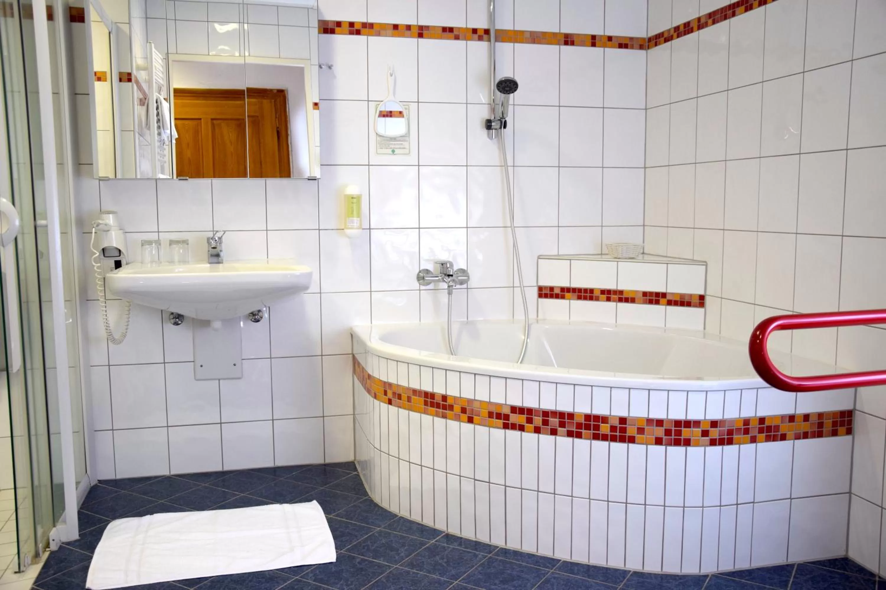 Bathroom in Rathskeller Weitra