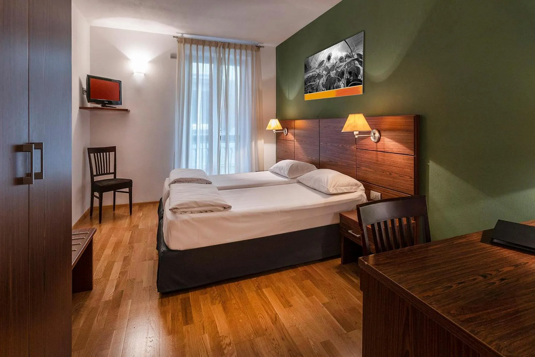 Bed in Hotel Lago Di Garda