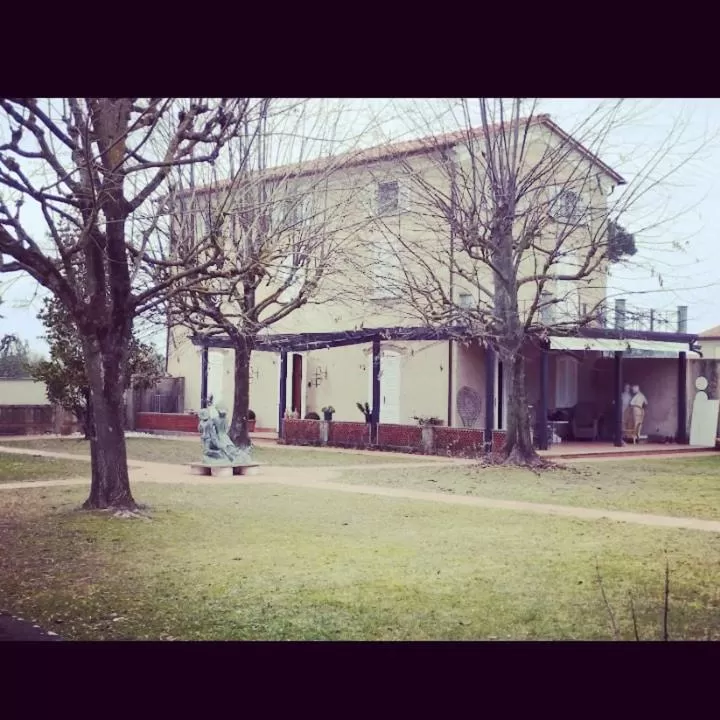 Property Building in Villa Marinsky Pietrasanta