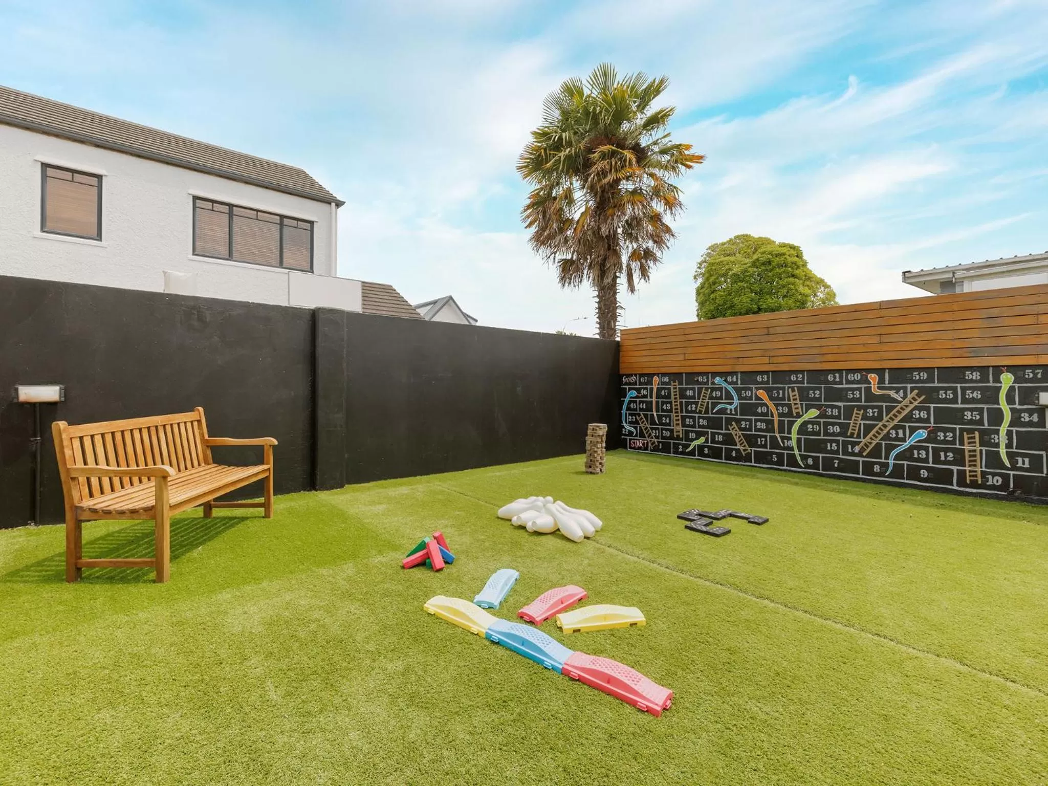 Children play ground in JetPark Hotel Rotorua