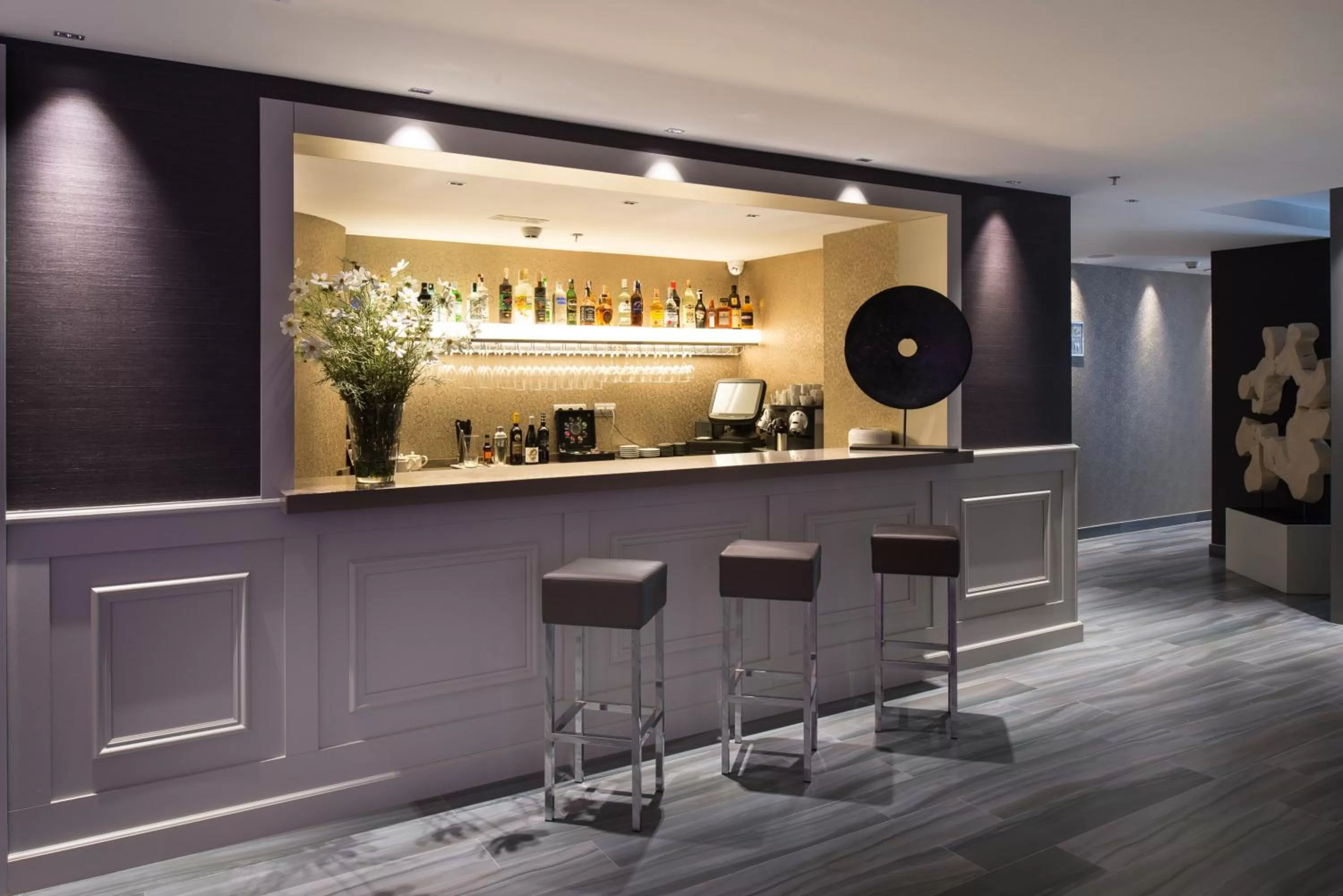 Lounge or bar in Catalonia Square 4* Sup