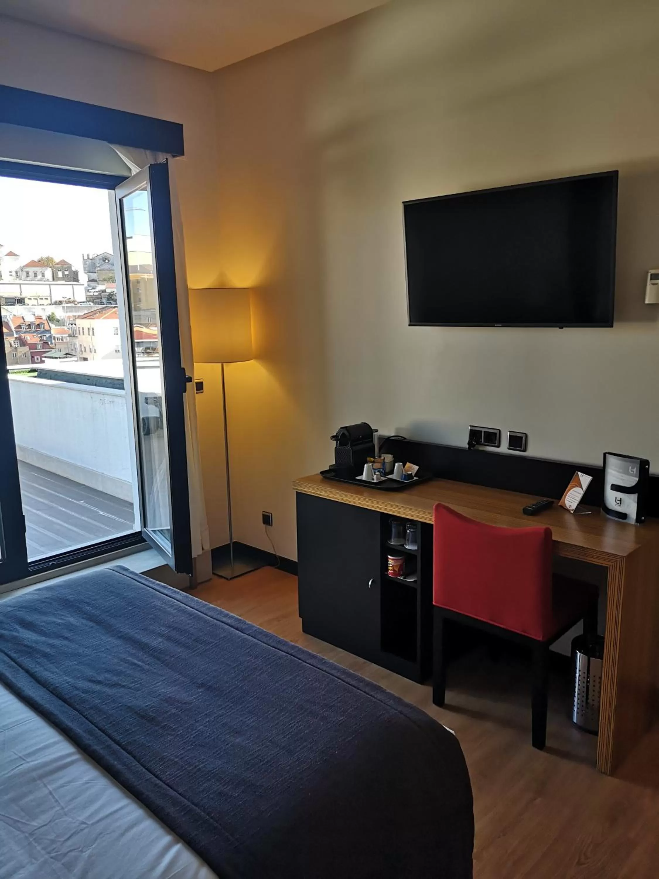 Bedroom, Bed in Hotel Lisboa