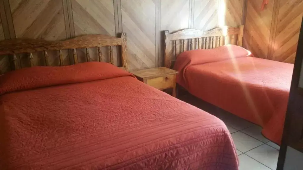 Double Room in Hotel Creel Double Room in Hotel Creel