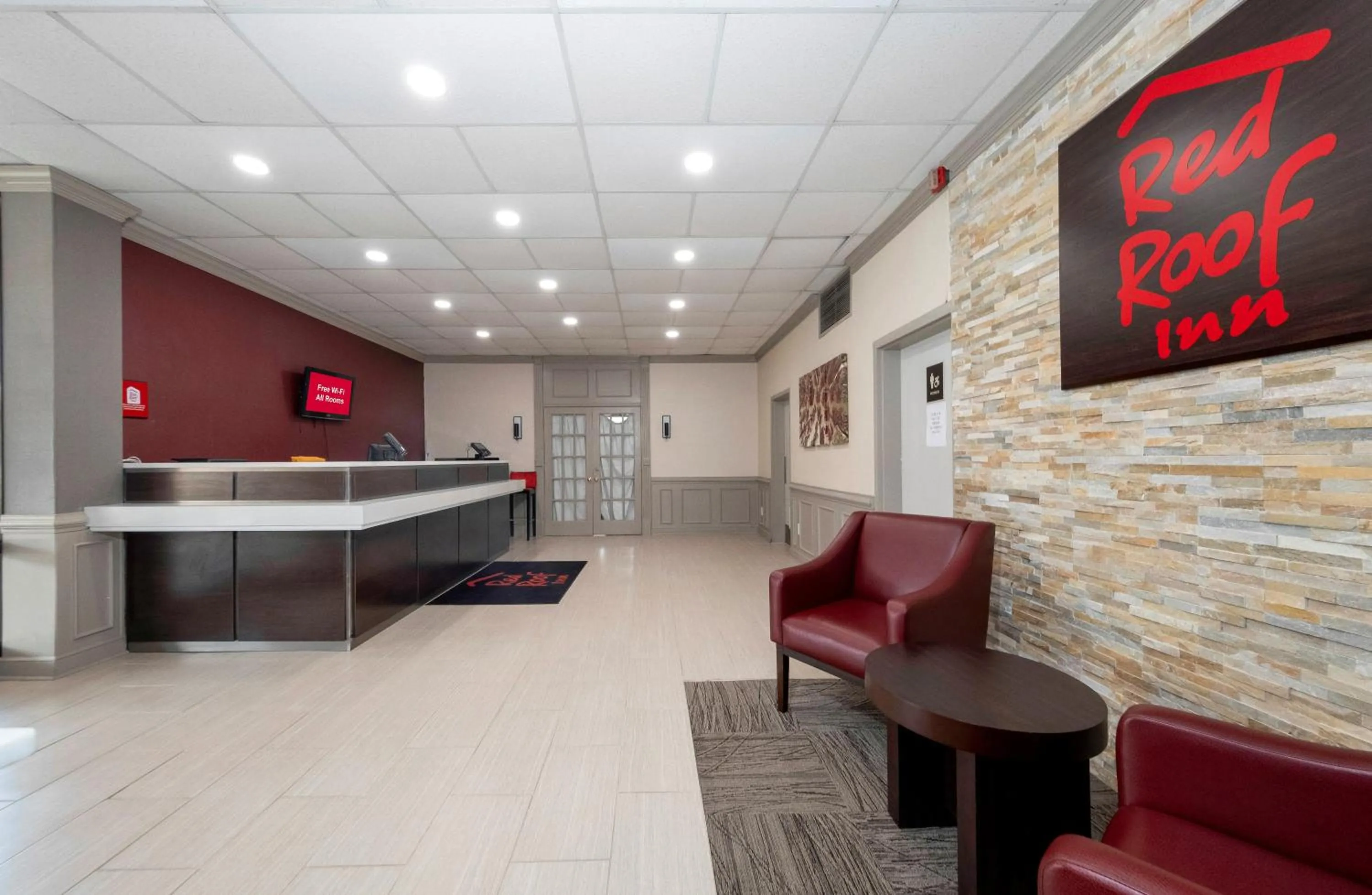 Lobby or reception in Red Roof Inn Petersburg - Fort Lee