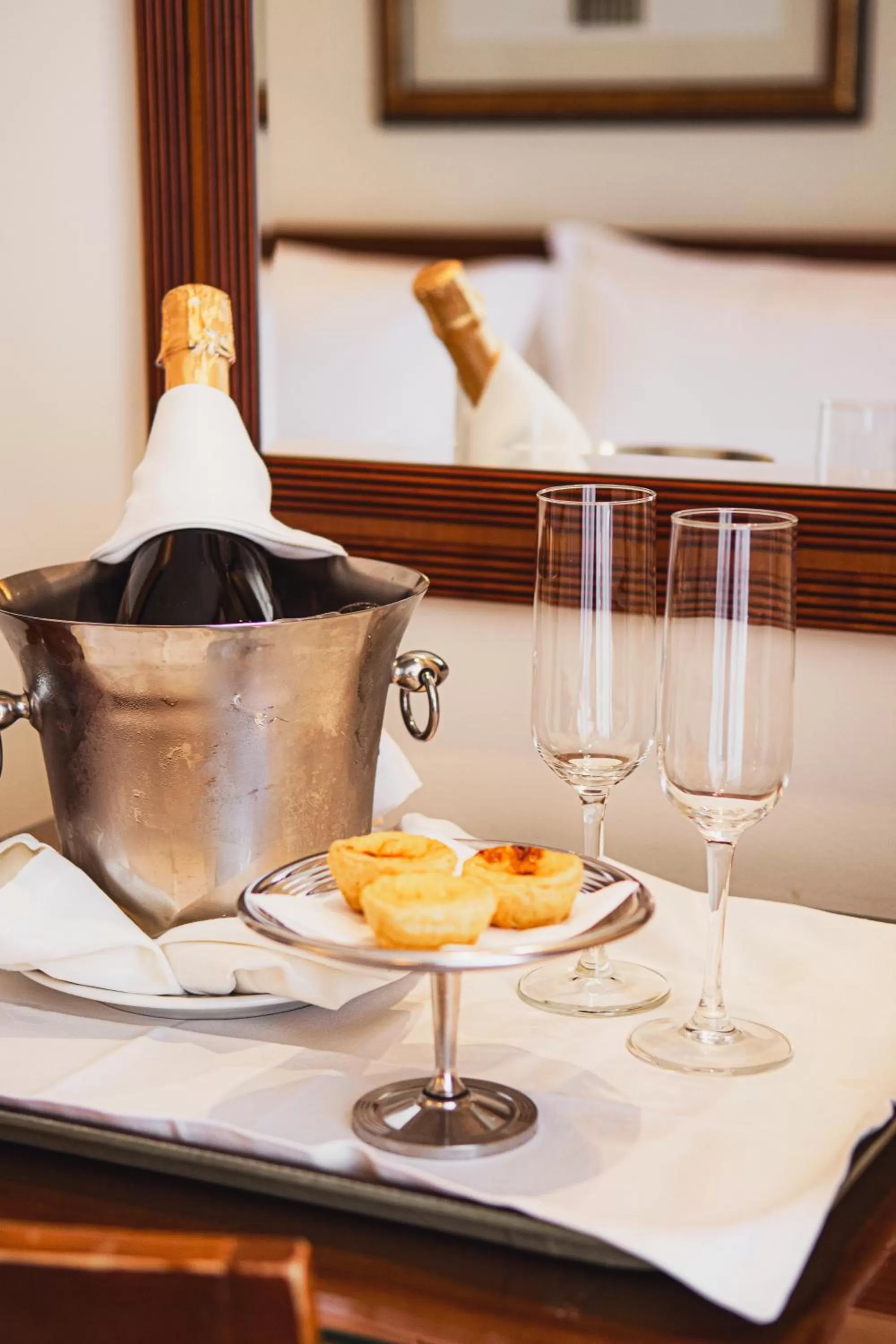 Bedroom in SANA Rex Hotel