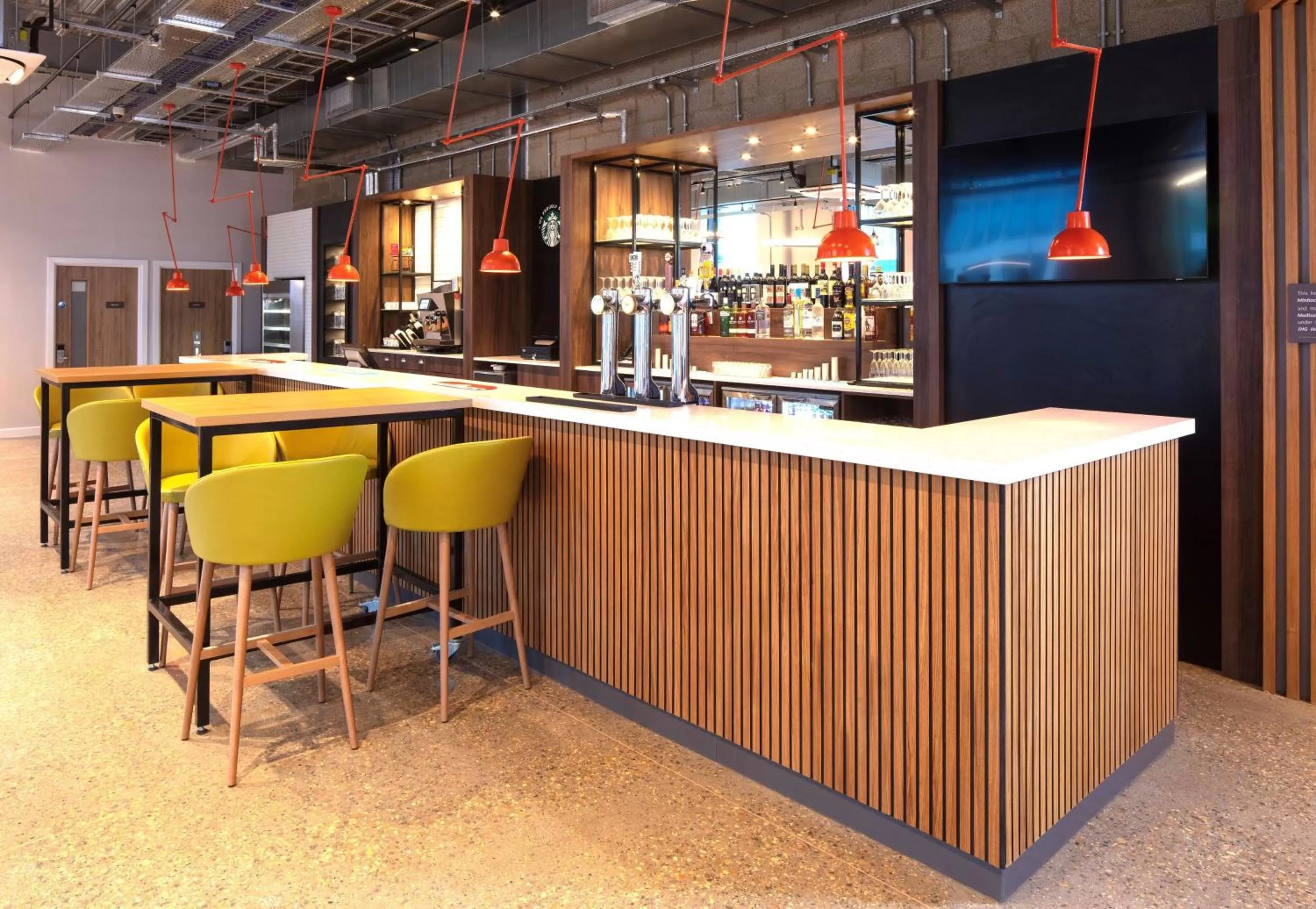 Lounge or bar in Holiday Inn Sunderland - City Centre by IHG