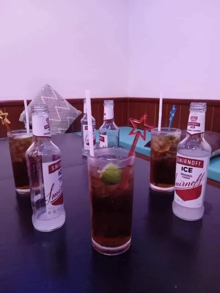 Restaurant/places to eat in Colorize Boutique Hotel