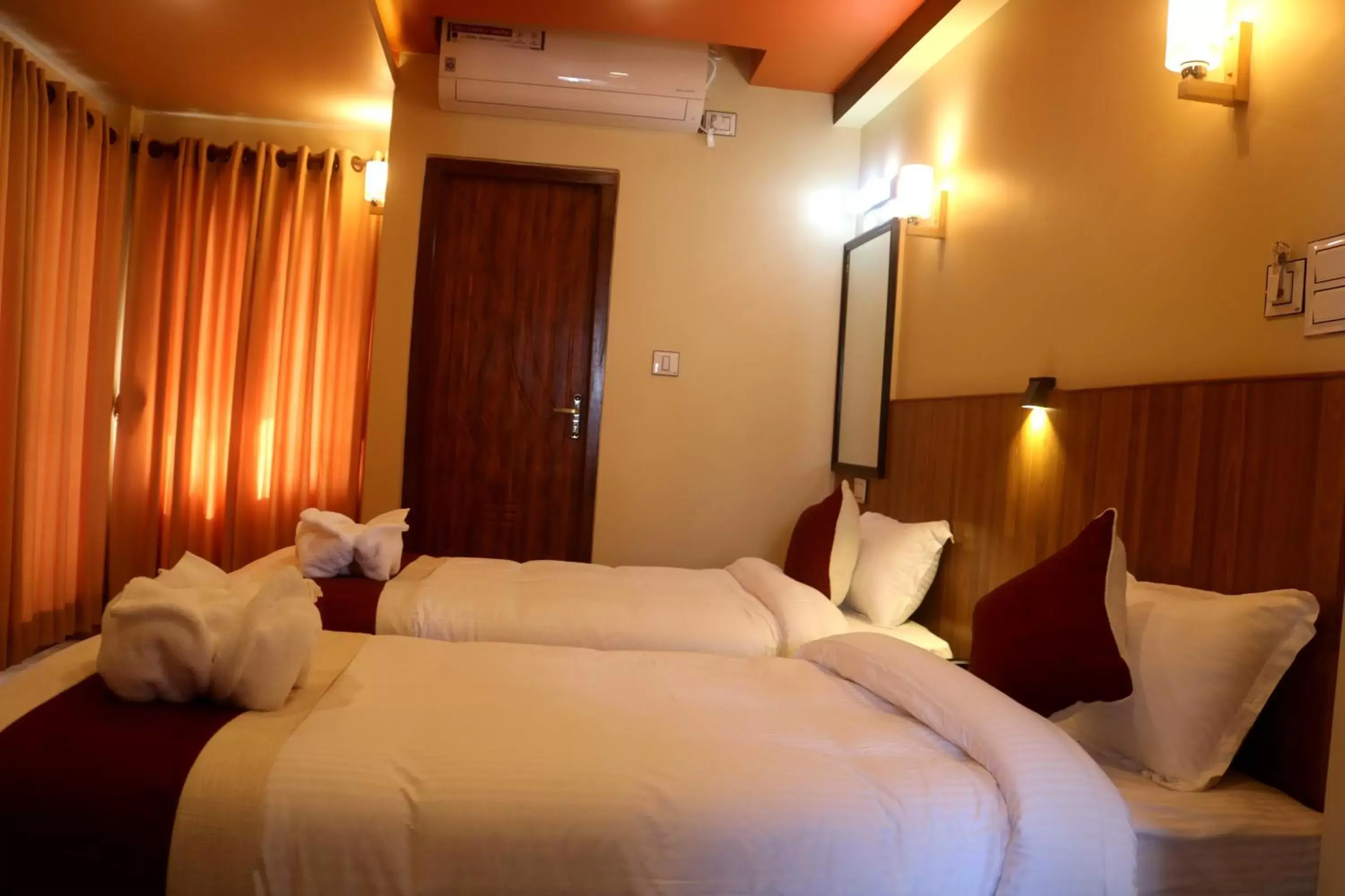 Family Suite with Balcony in Hotel Family Ties Pvt. Ltd. Family Suite with Balcony in Hotel Family Ties Pvt. Ltd.