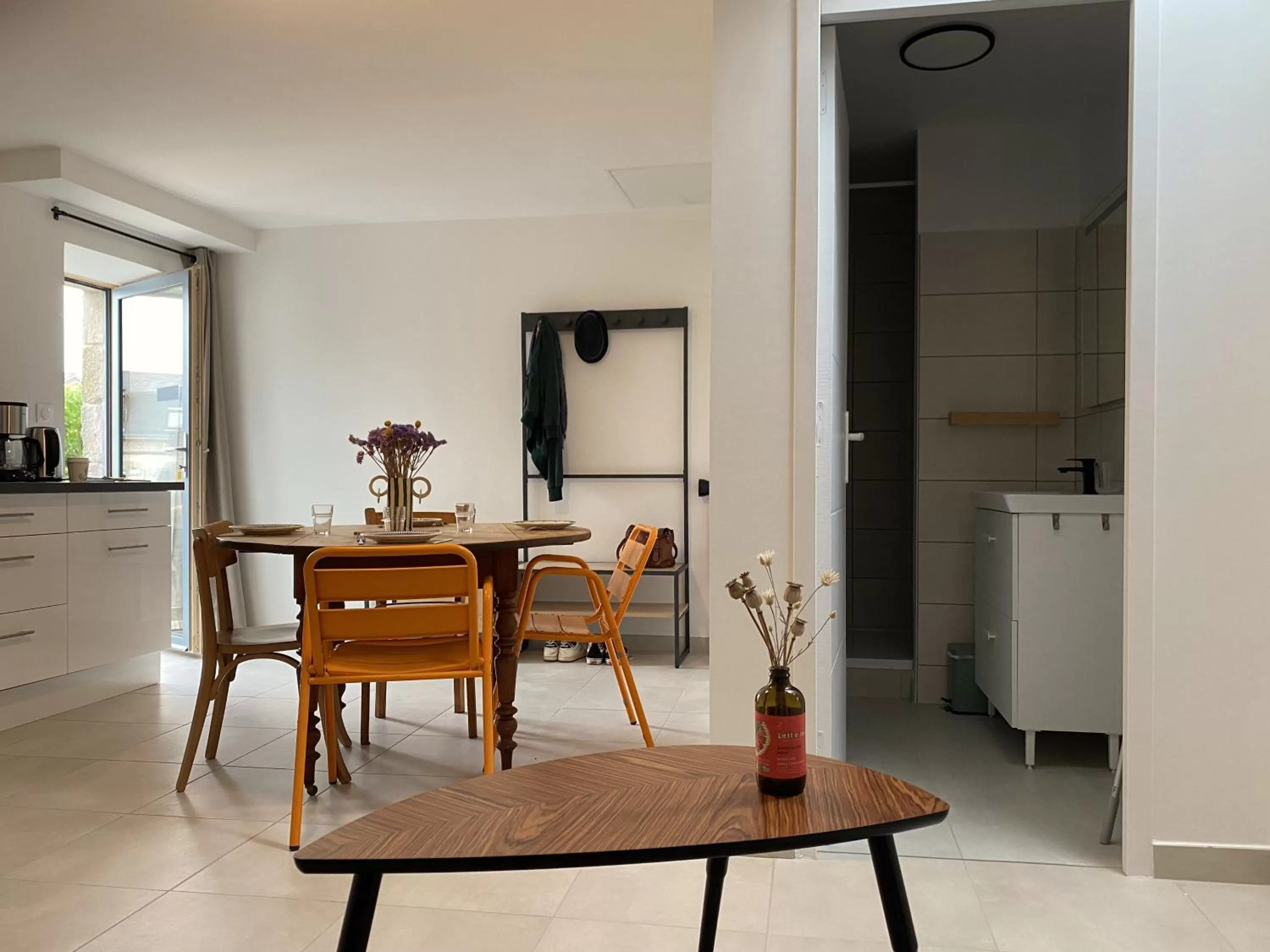 Seating area, Dining Area in Bigouden Makers